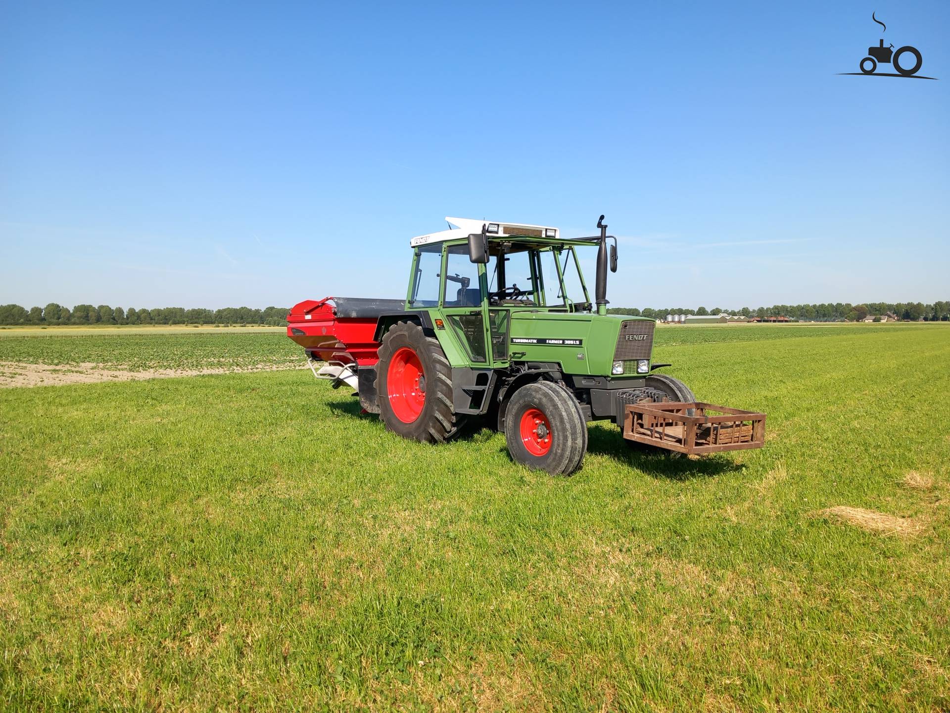 Foto Fendt 305 LS 1523183