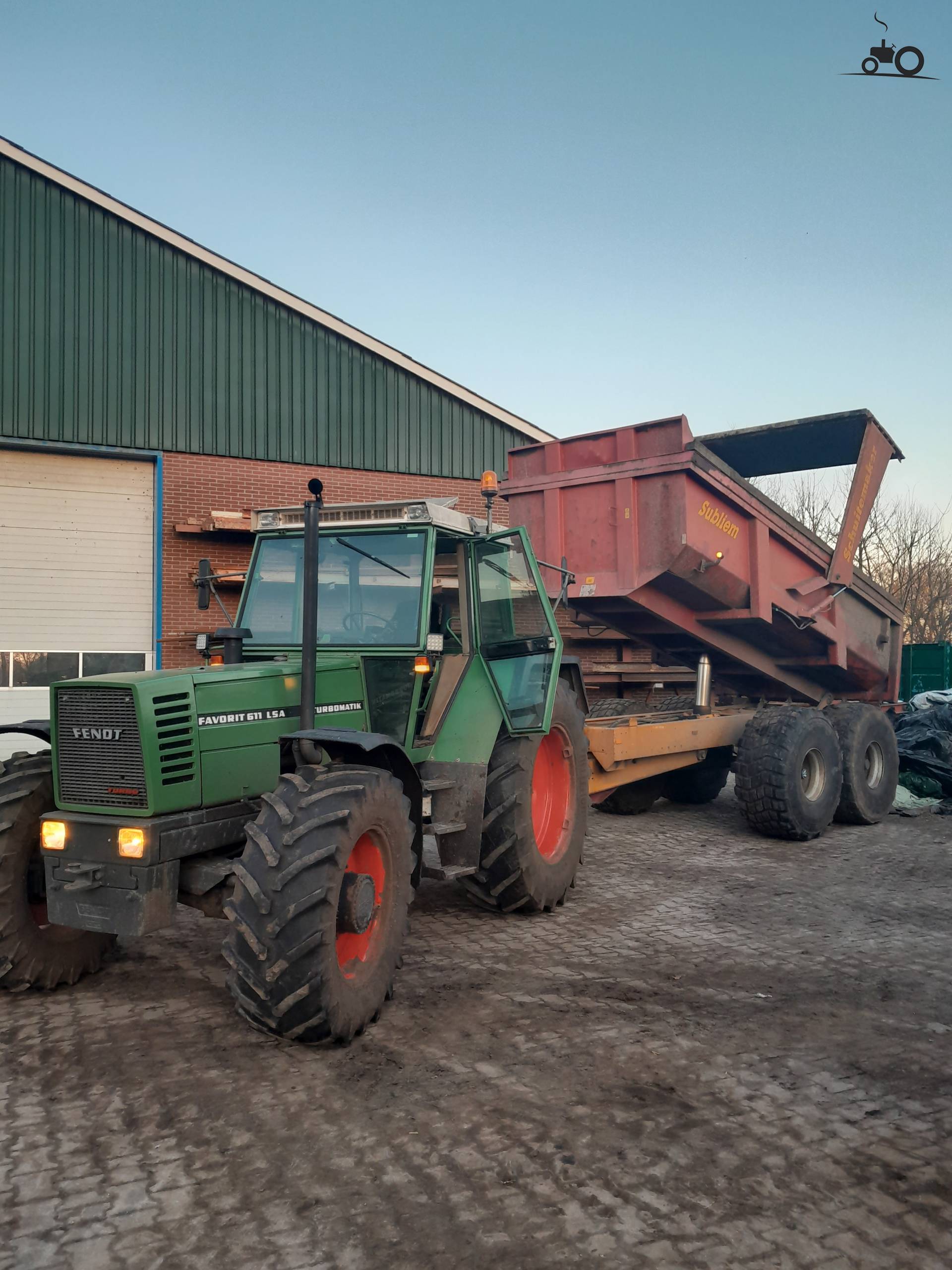 Foto Fendt 611 #1556287