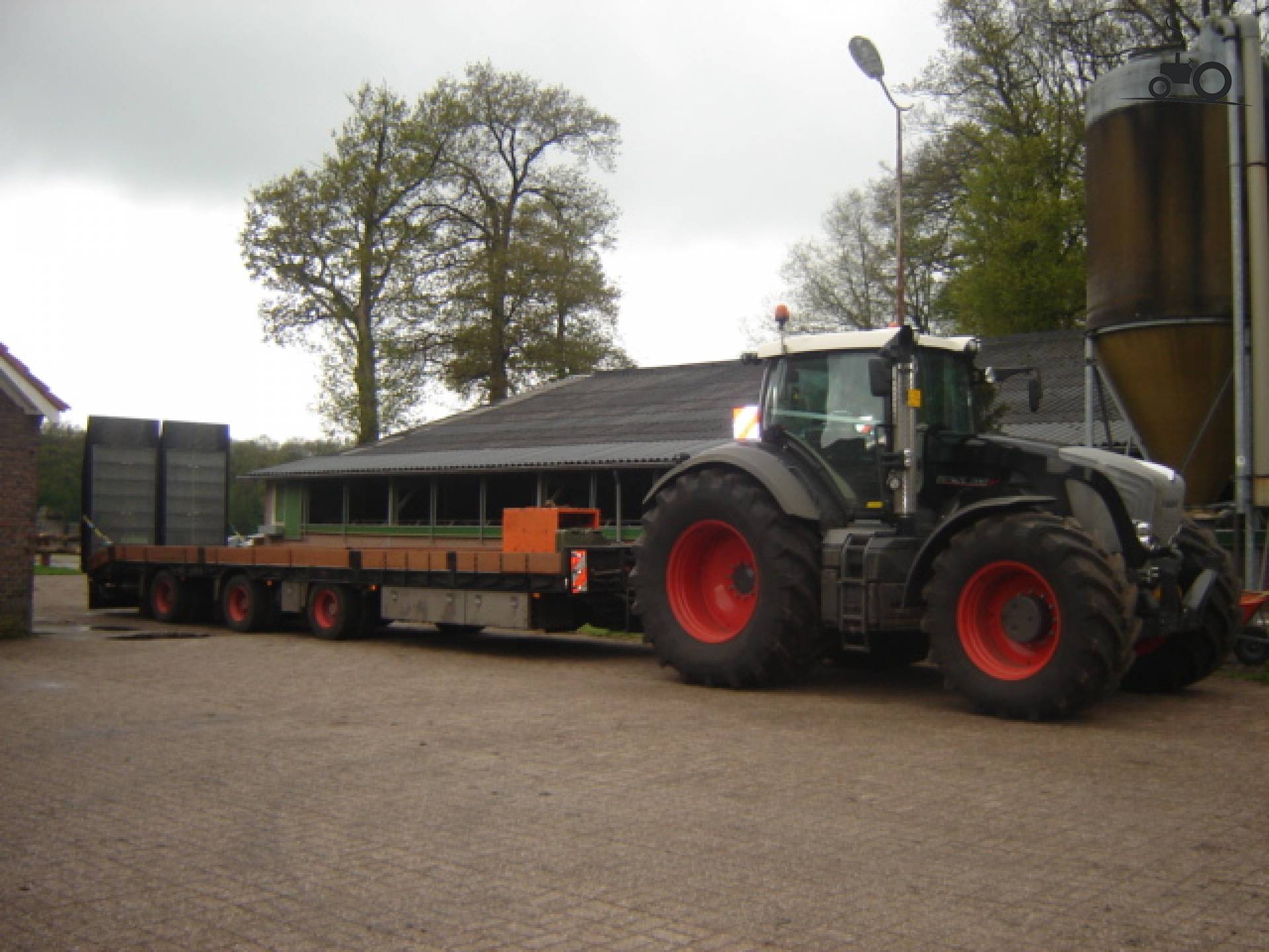 者を急募 港区勤務 正社員 残業少なめ 転勤無し 年収500万以上 63歳定年 オフィス 商業用ビルの修繕工事の 建築施工管理 Davidmurdoch Web Fc2 Com