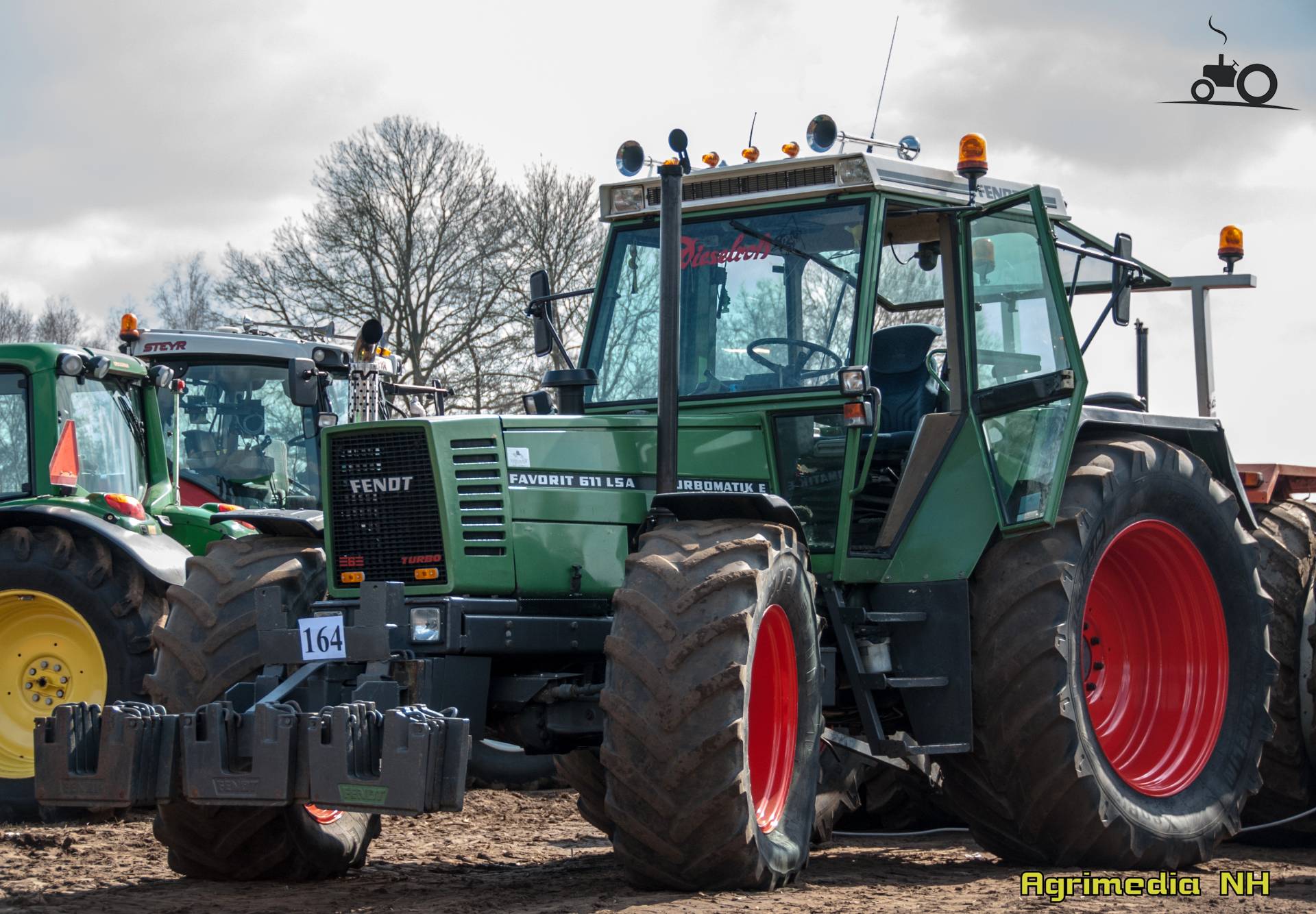 Foto Fendt 611 #744054