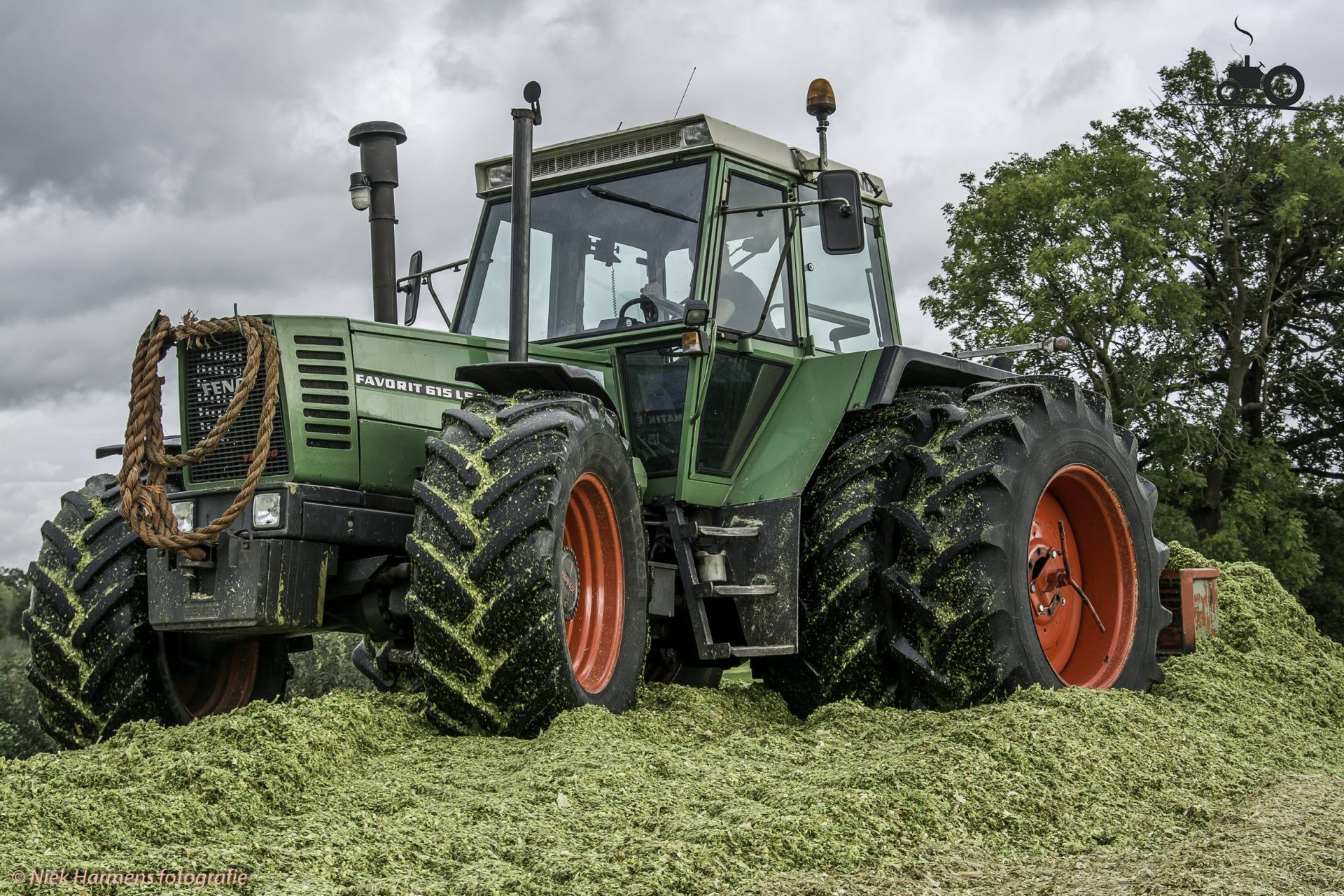 Foto Fendt 615 #873664