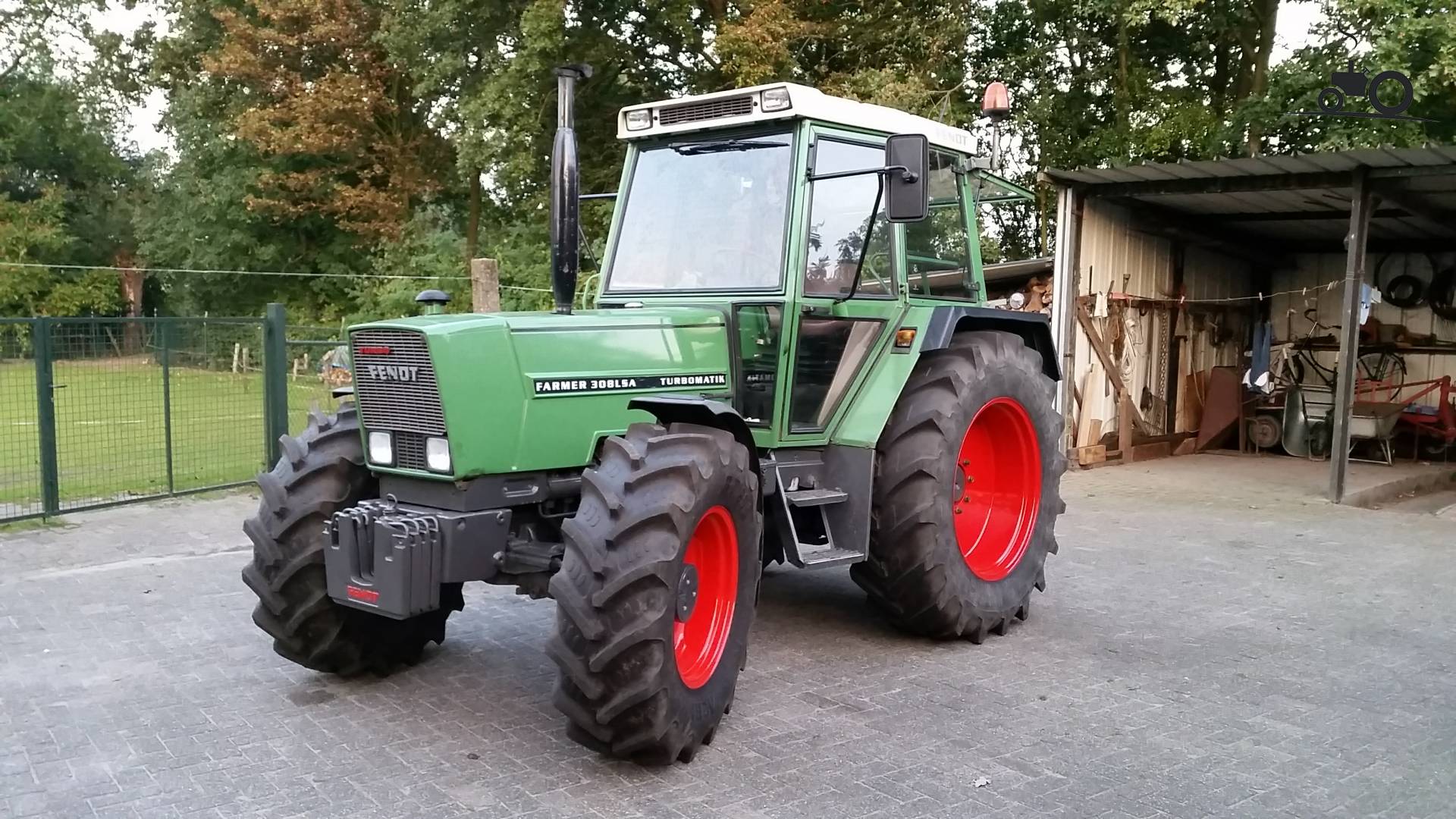 Foto Fendt 308 LSA #875334