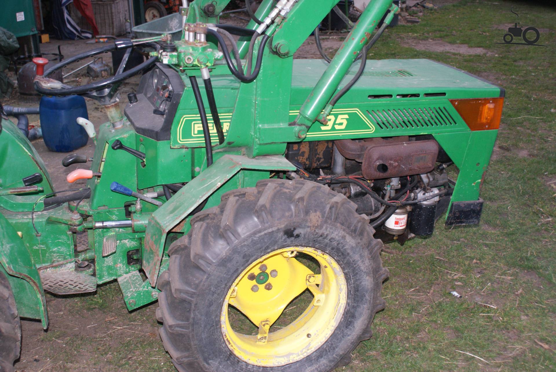 Ferrari 95 - France - Tracteur image #959041