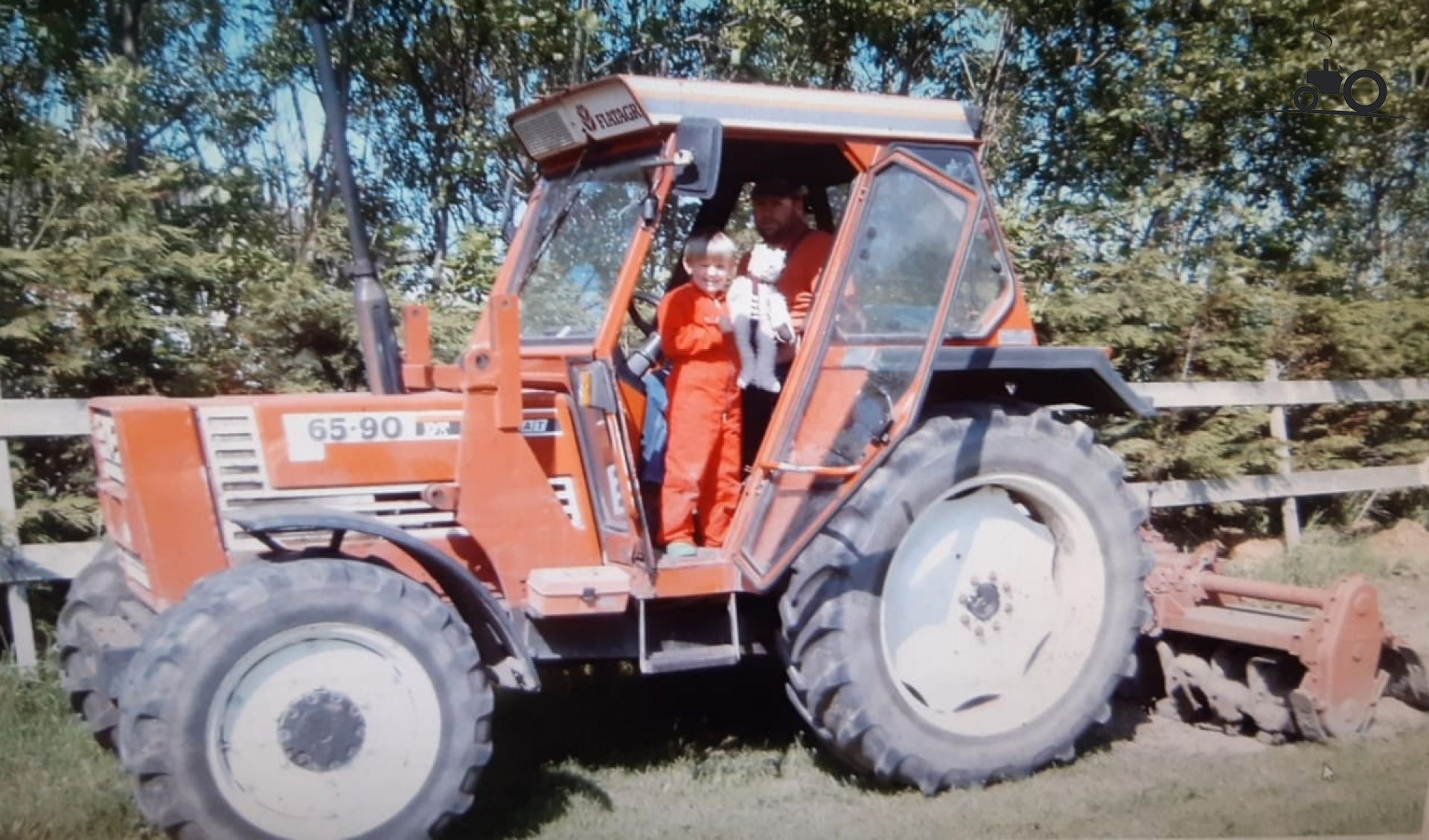 Fiat 65 90 Schweiz Traktor Foto 1323440 fiat-65-90-schweiz-traktor-foto-1323440
