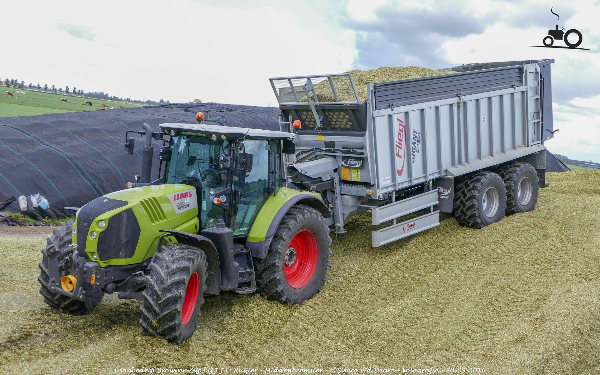 Fliegl Kipper crankshaft TractorFan United Kingdom crankshaft exchange