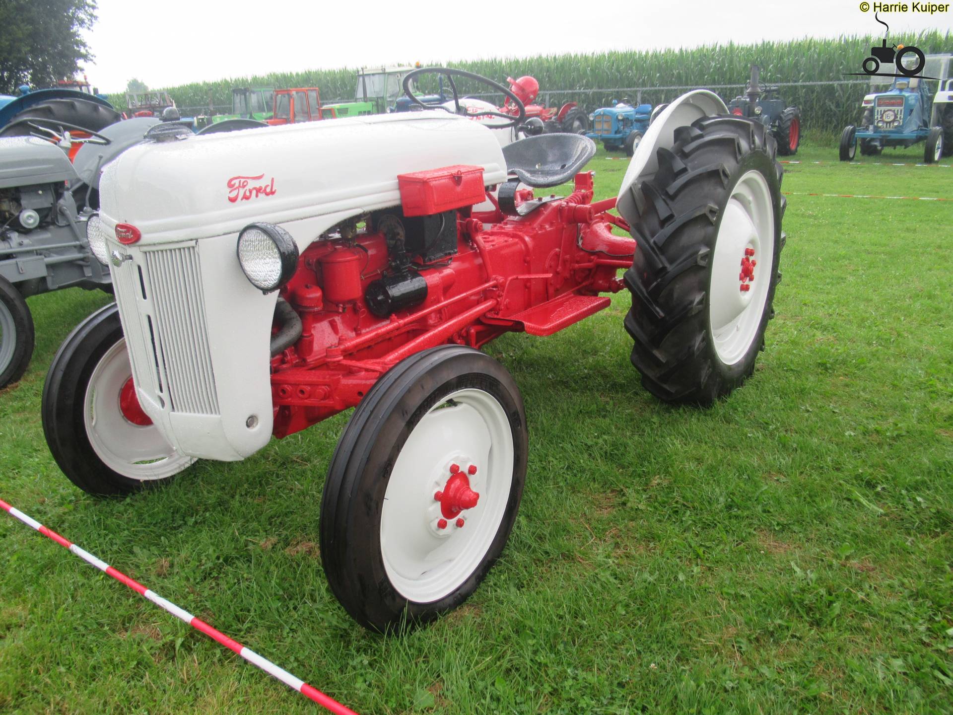 Foto Ford Dearborn 1176847