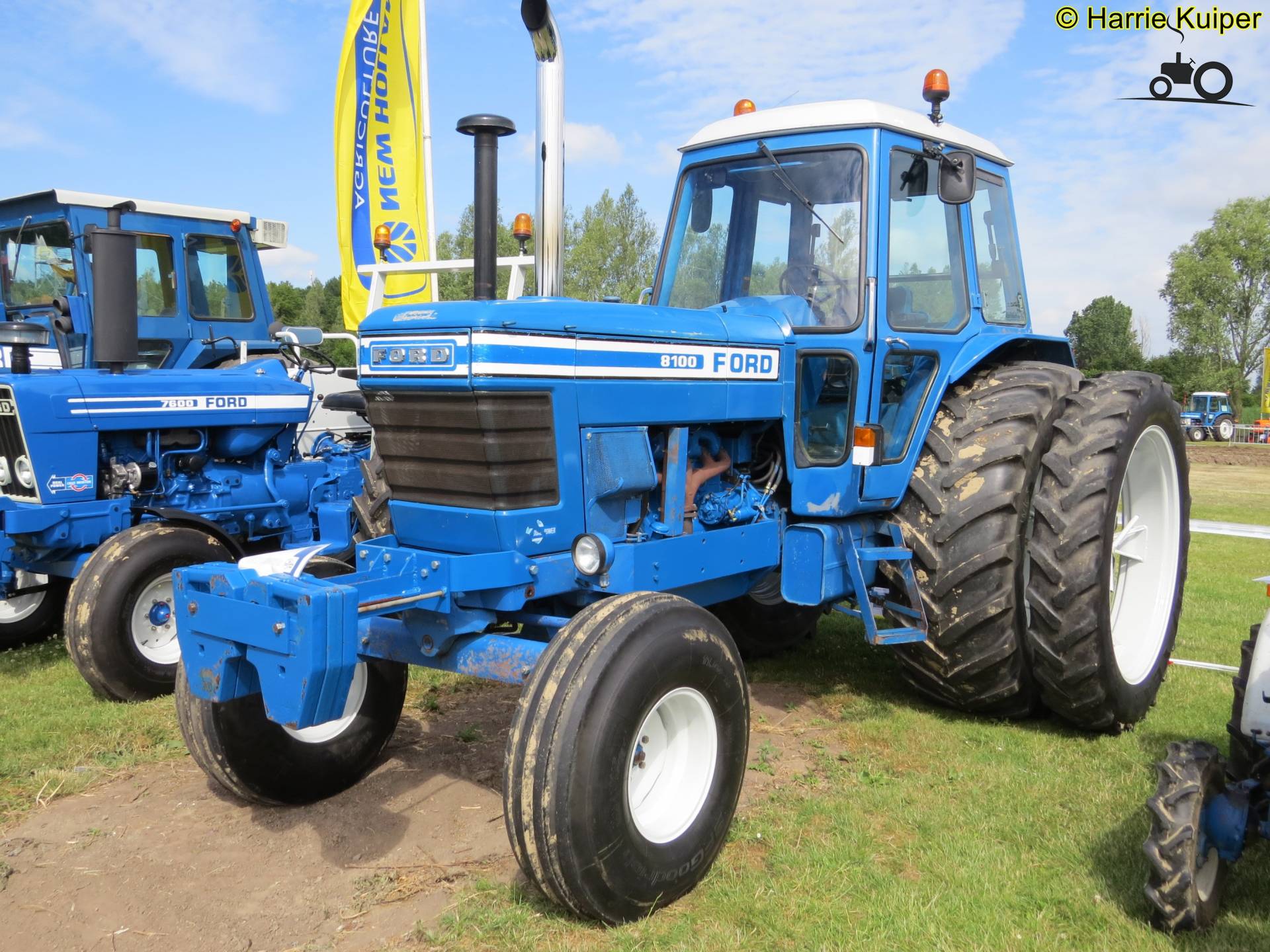 Ford 8100 - France - Tracteur image #1304219