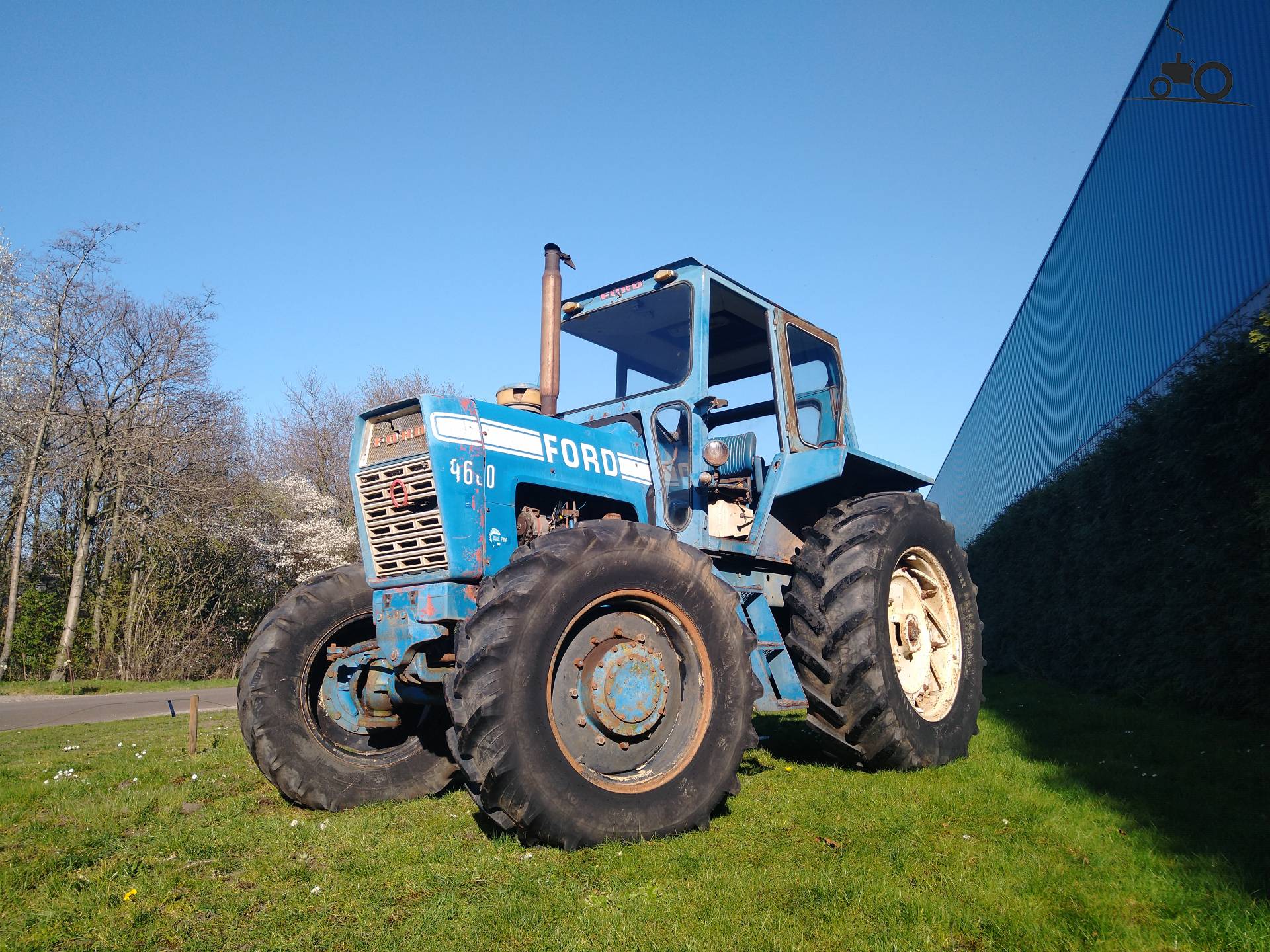 Ford 9600