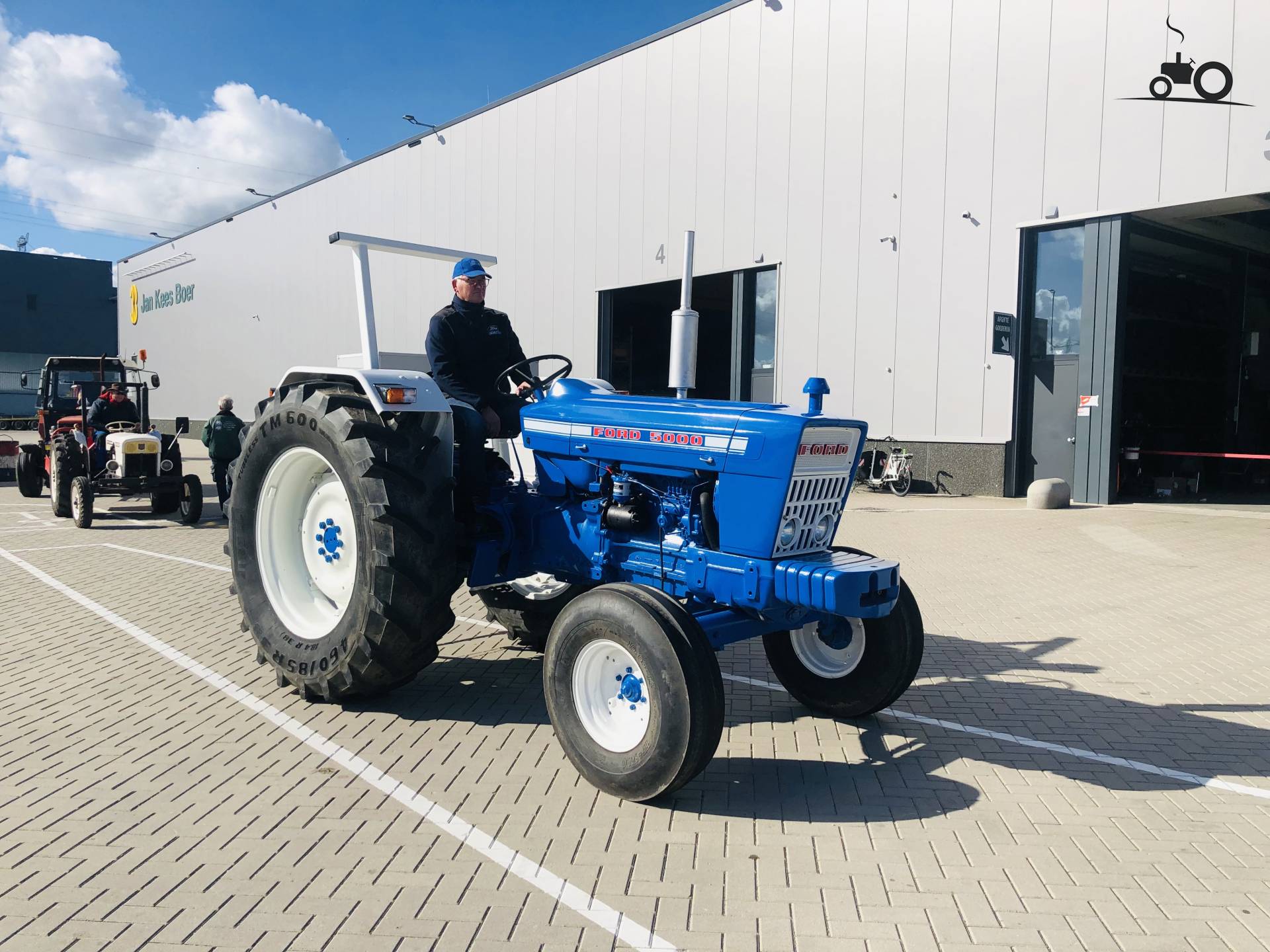 Foto Ford 5000 #1493219