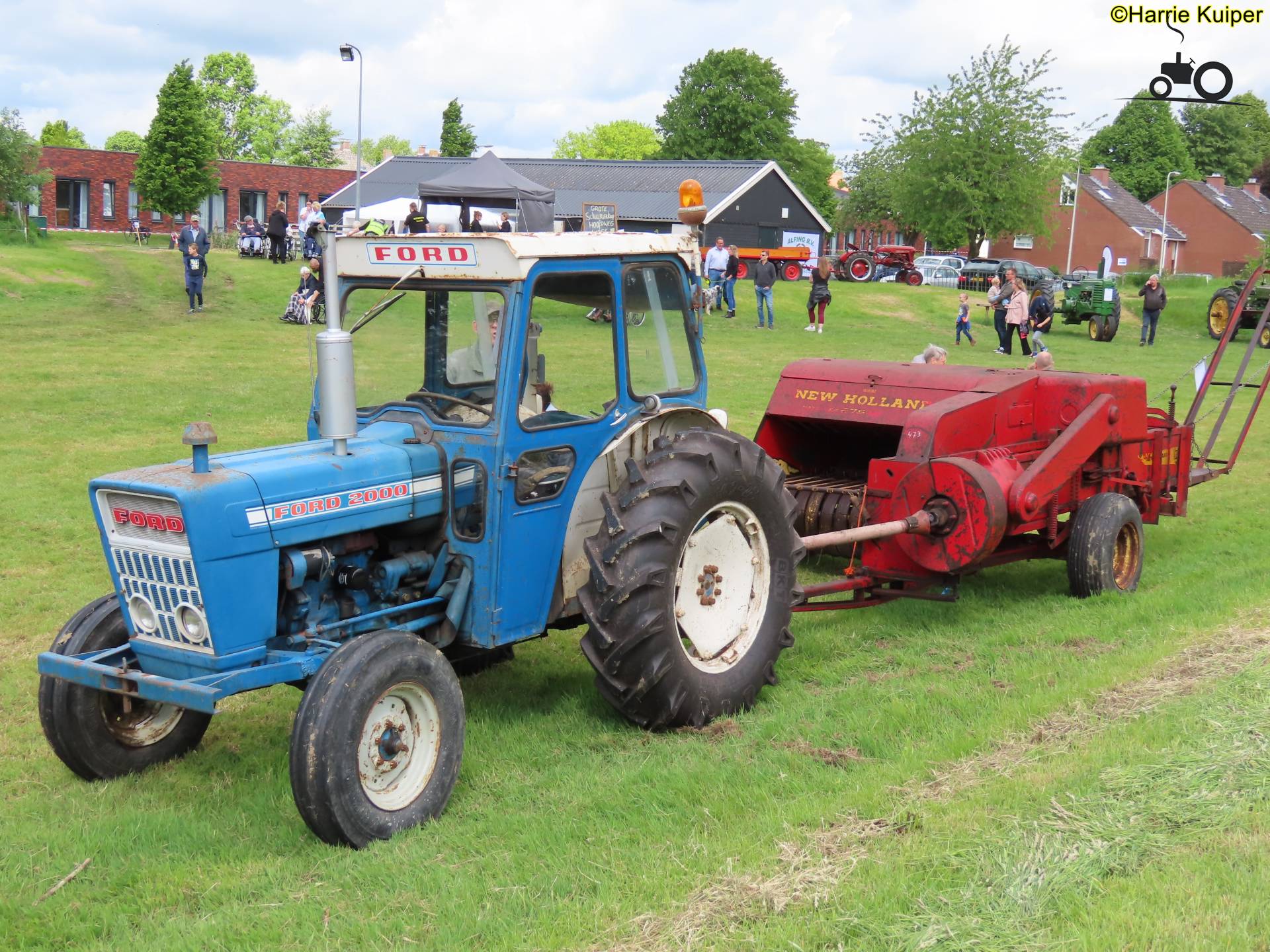 Ford 2000