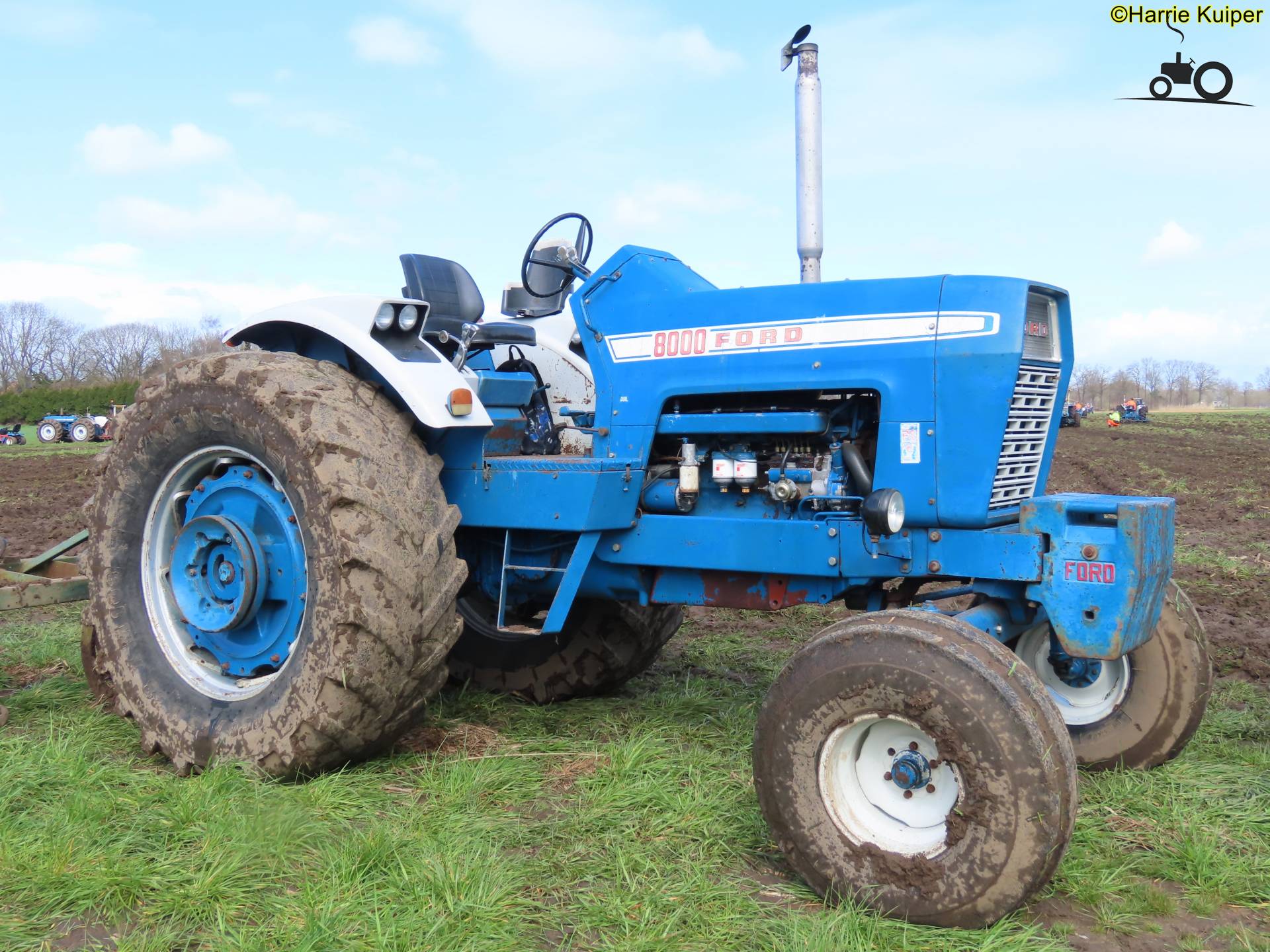 Ford 8000 - Latest Updates, Photos & Videos - Page 1