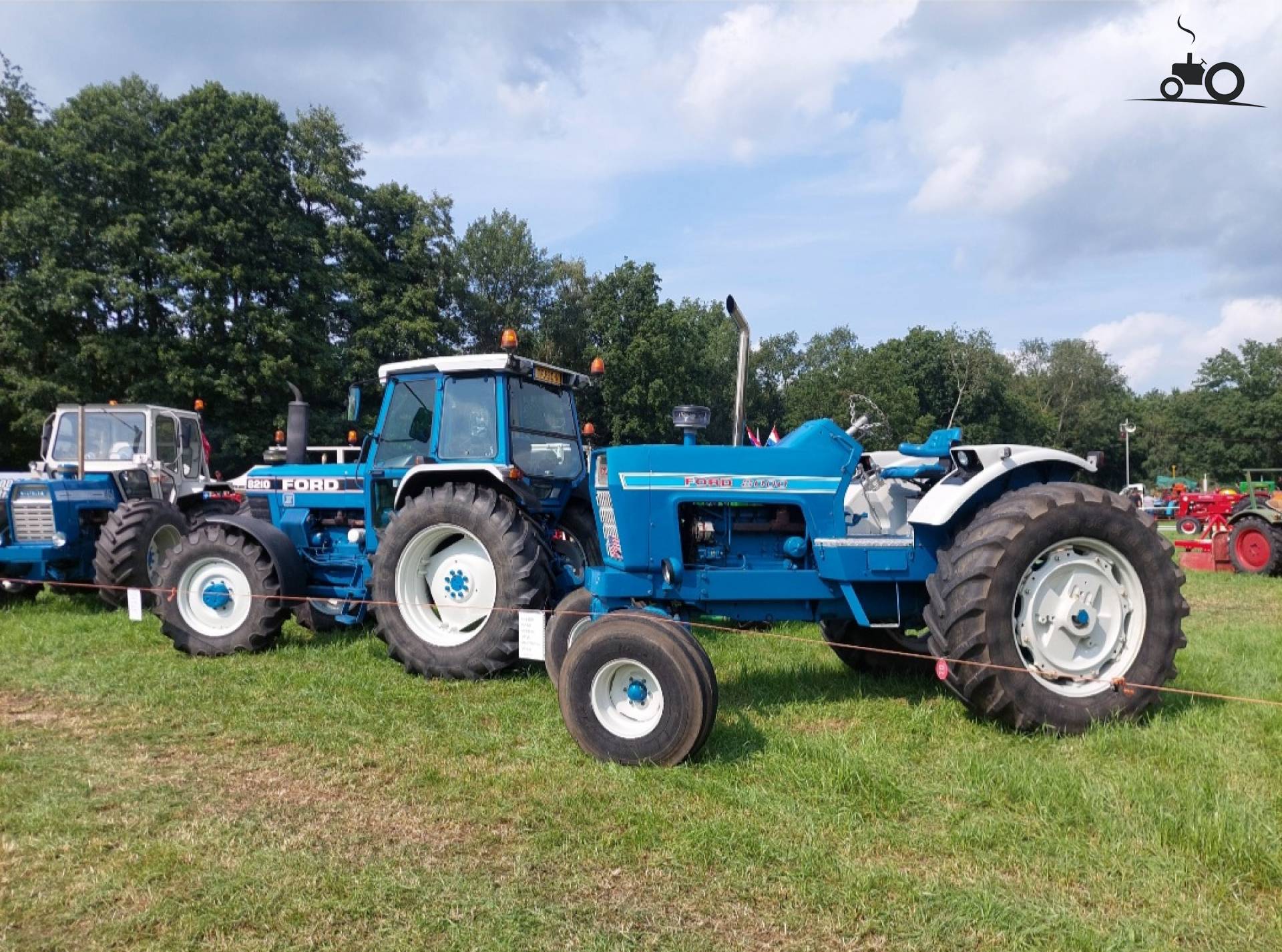Ford 8000 - Latest Updates, Photos & Videos - Page 1