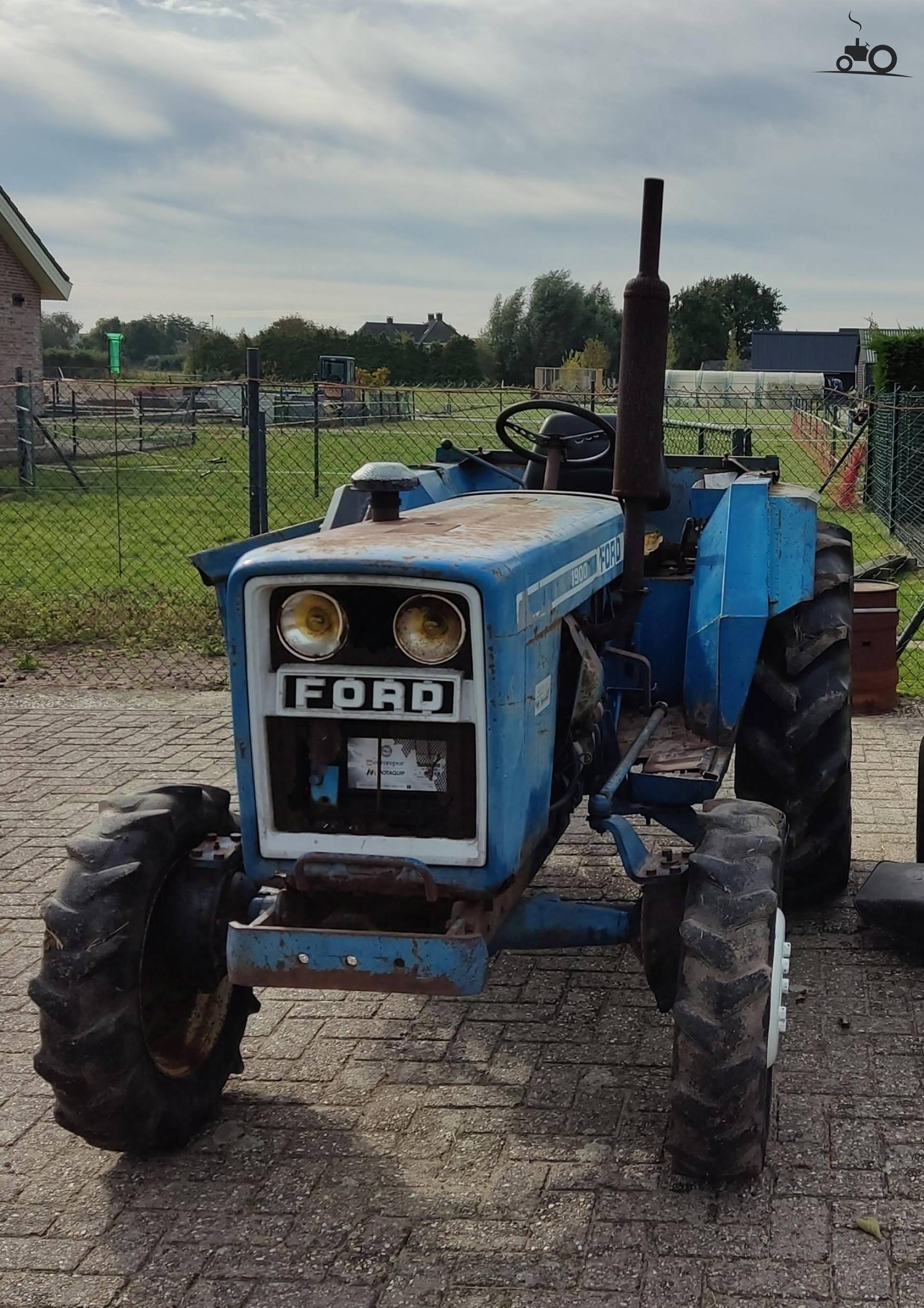 Ford 1900 Fanclub - Specificaties, Foto's, Reviews & Forum