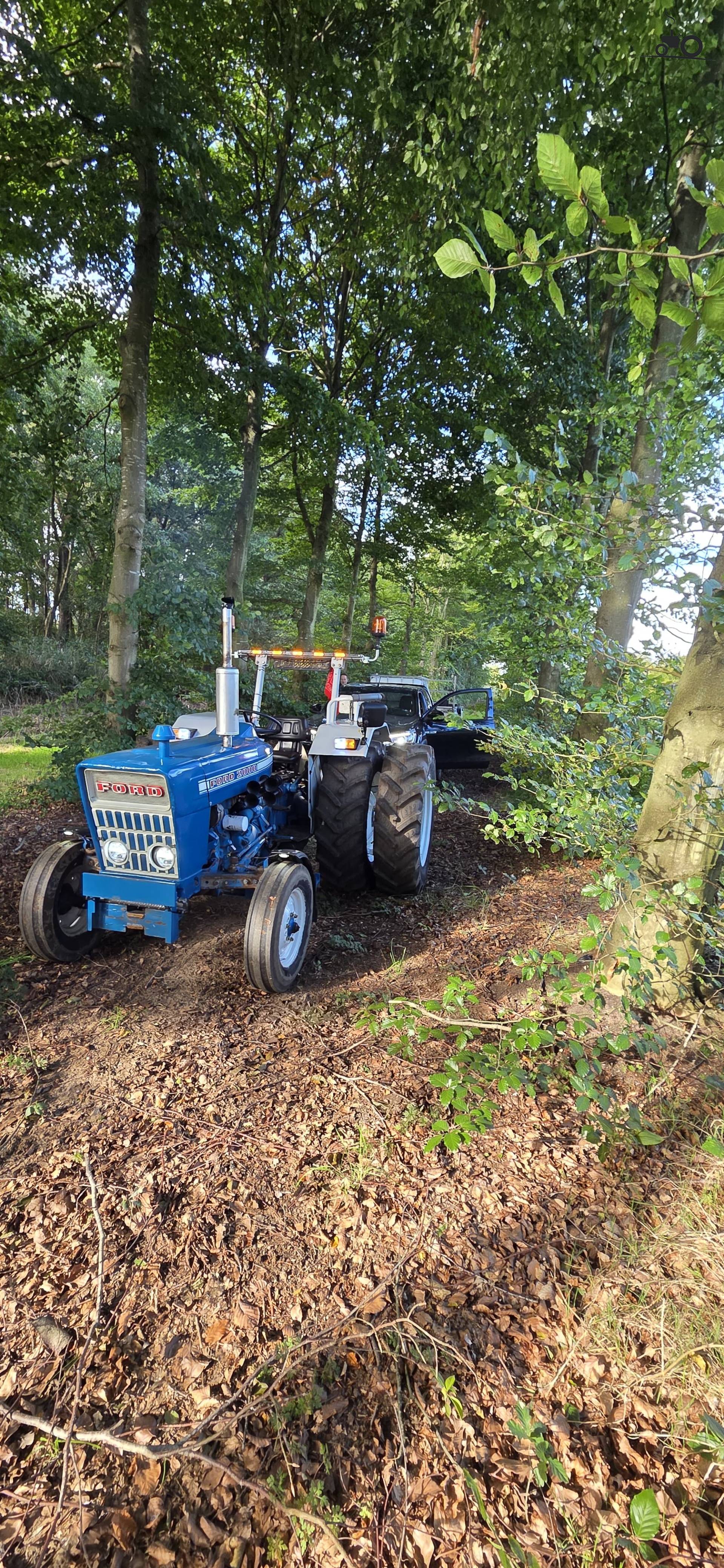 Ford 2000 - Nachrichten, Fotos & Videos - Seite 1