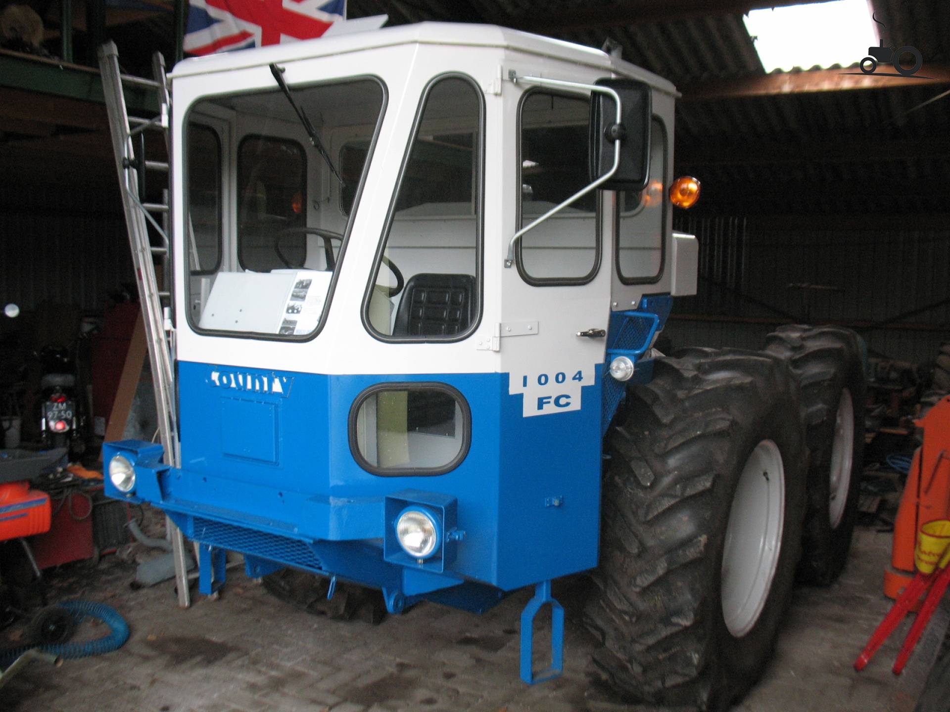 Foto County 1004 Forward Control 416633