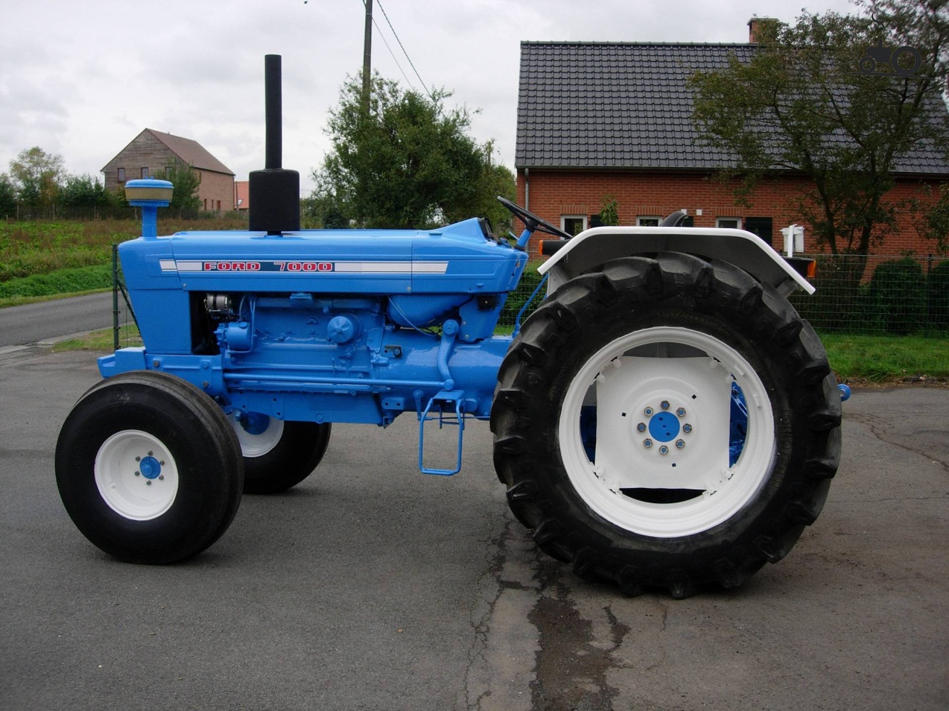 Foto Ford 7000 553457 Foto Ford 7000 553457