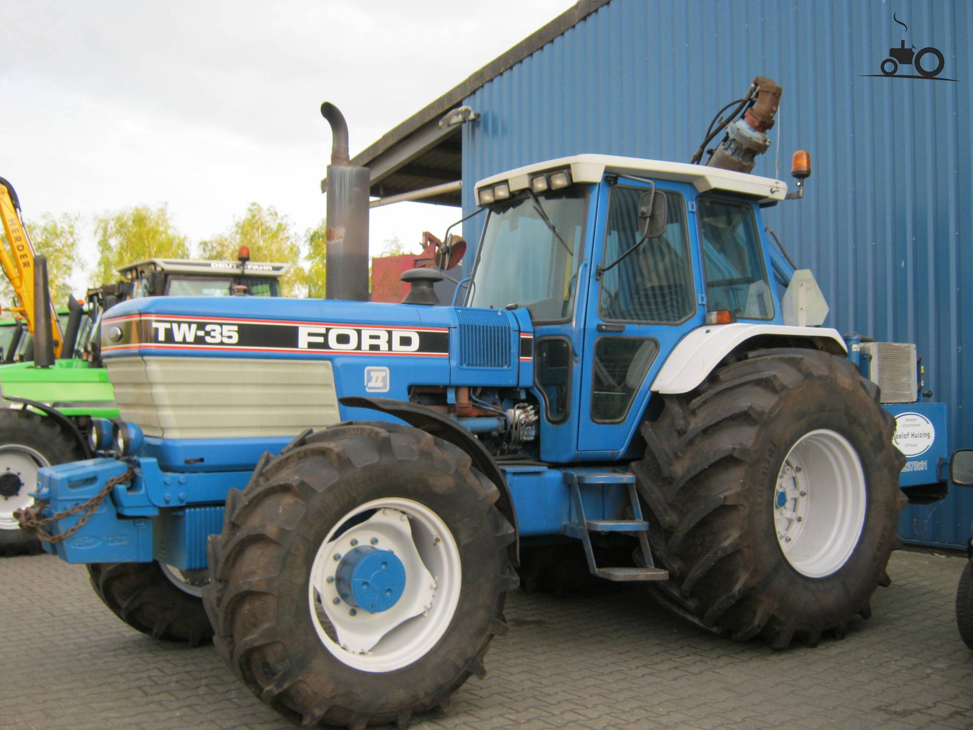 Ford TW 35 - France - Tracteur image #633807