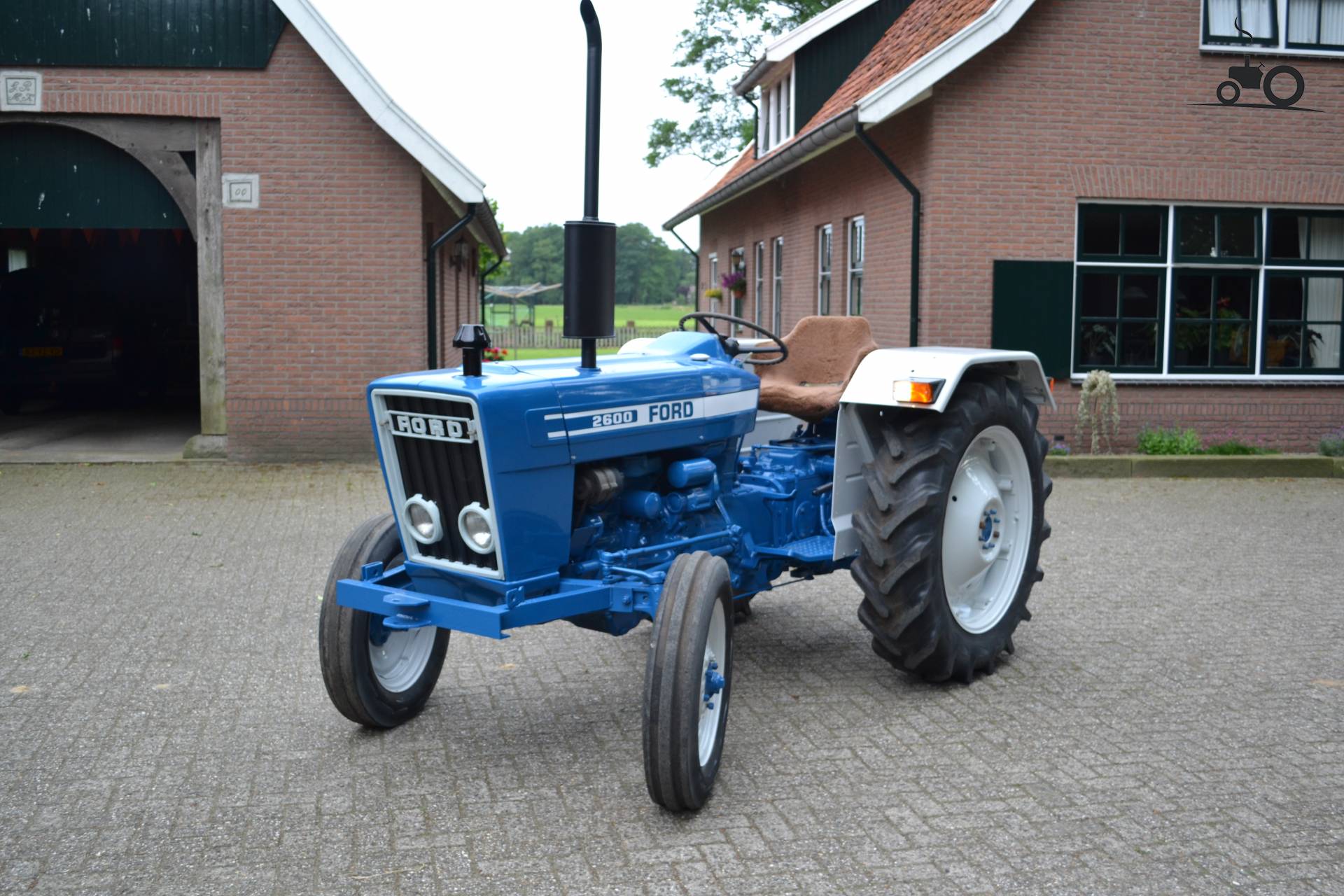 Ford 2600 Österreich Traktor foto 650757