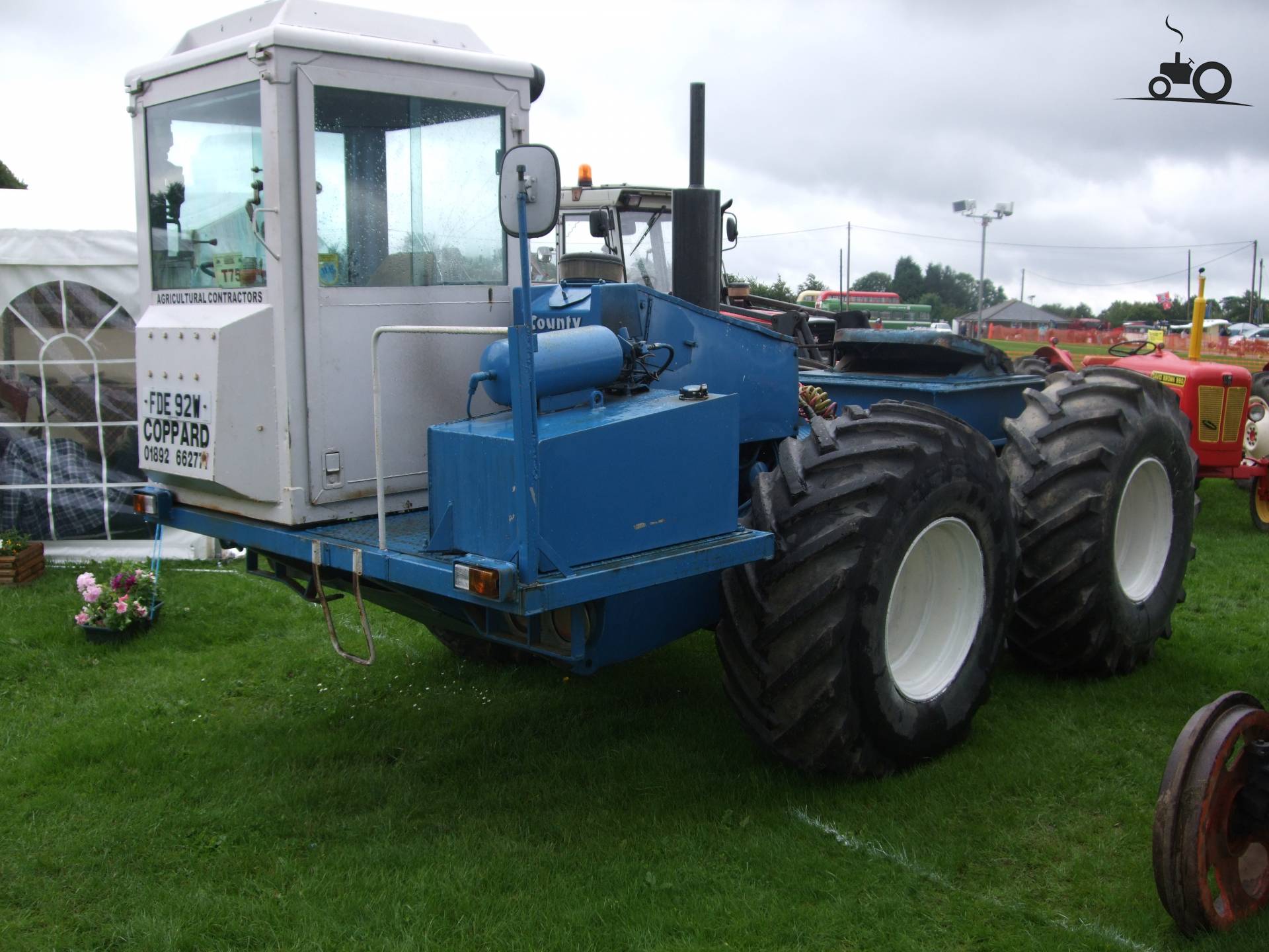 County 1174 FC Ll - United Kingdom - Tractor Picture #660783