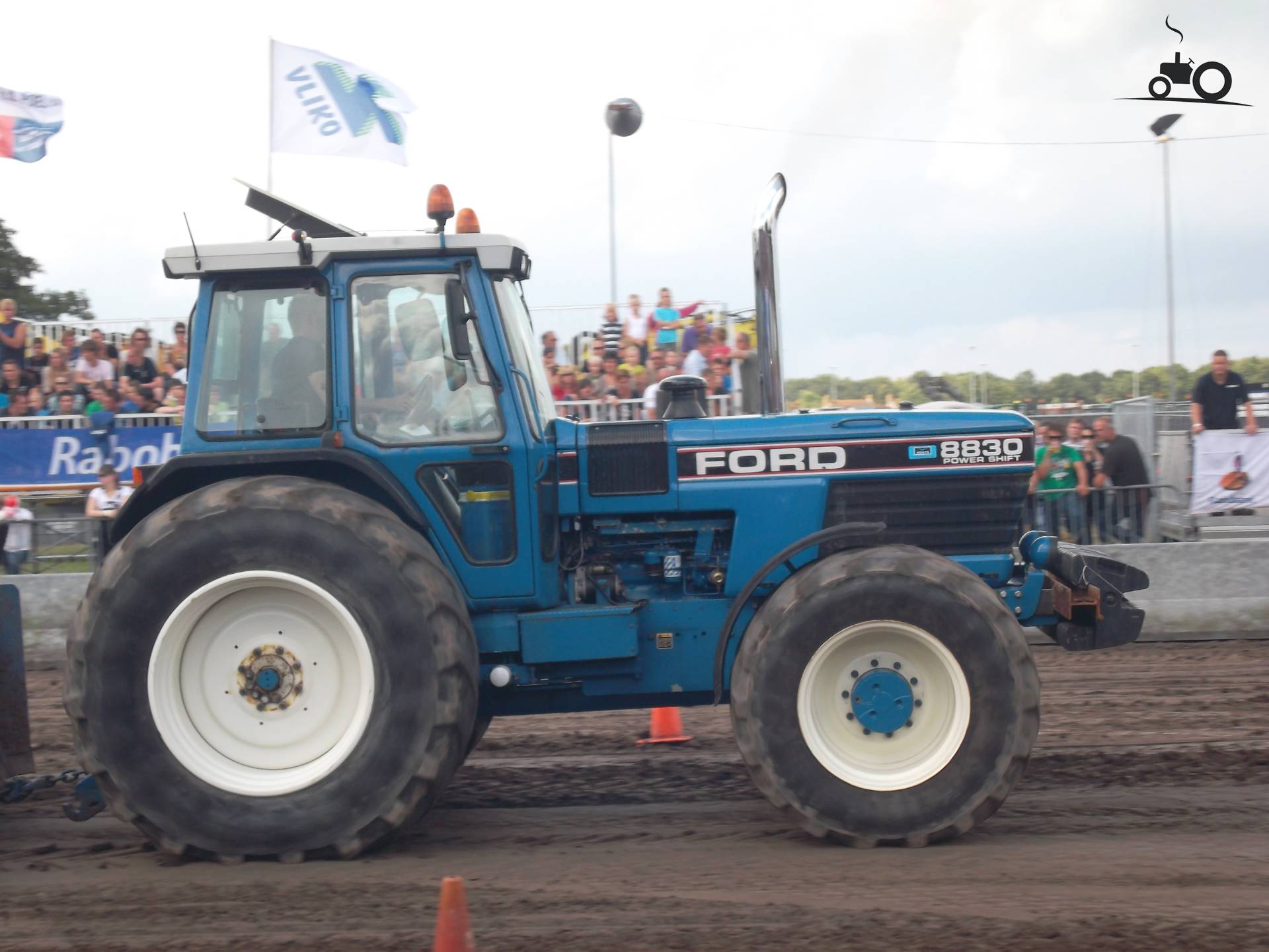 Foto Ford 8830 #676073