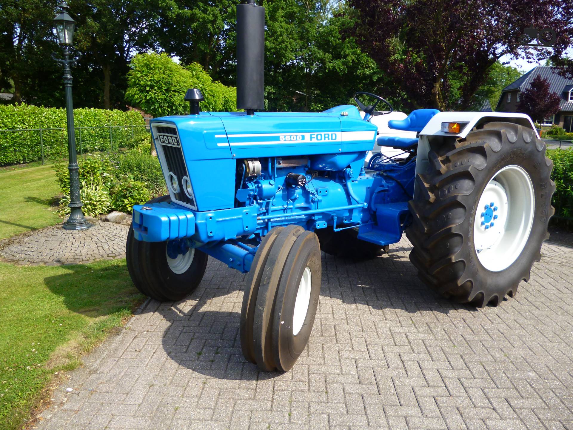 Foto ford 5600 772572
