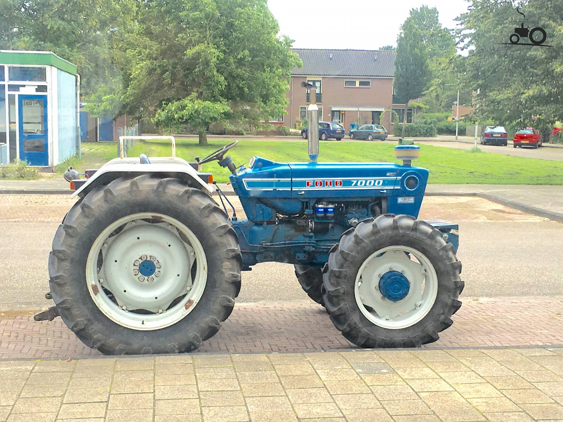 Foto Ford 7000 972881 Foto Ford 7000 972881
