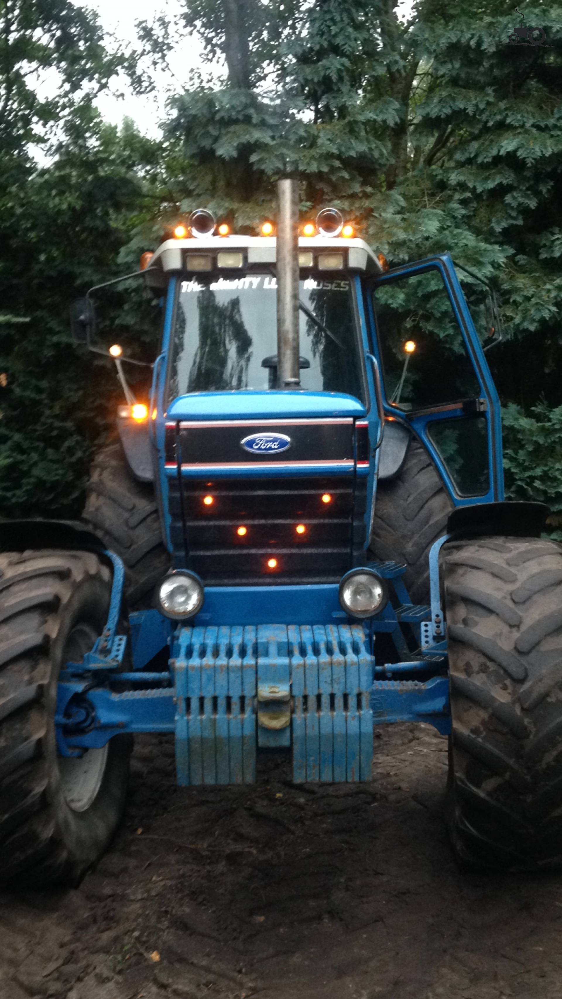 Foto Ford 8830 #977929