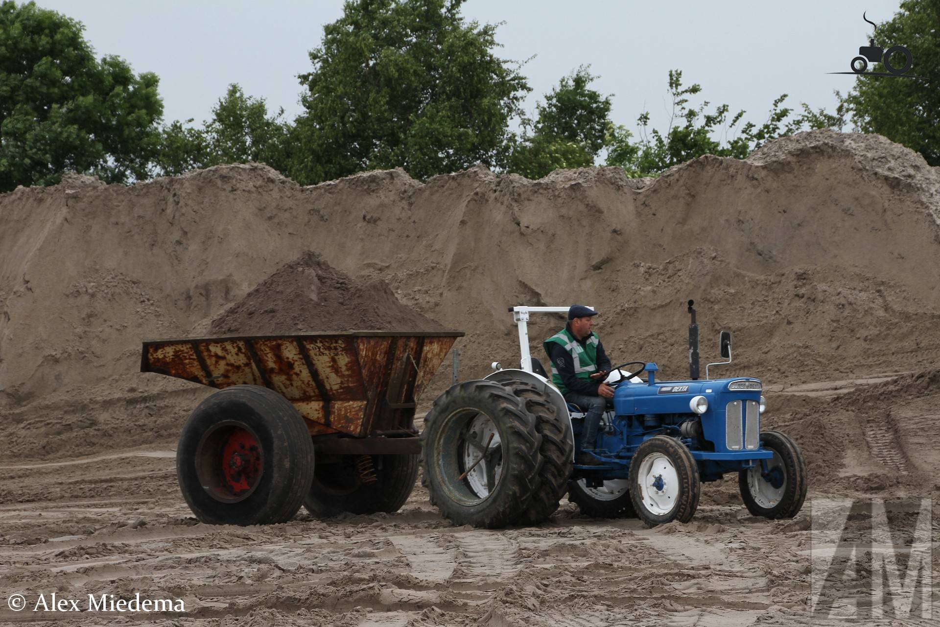 Fordson Super Dexta - Actus, Photos & Videos - Page 1