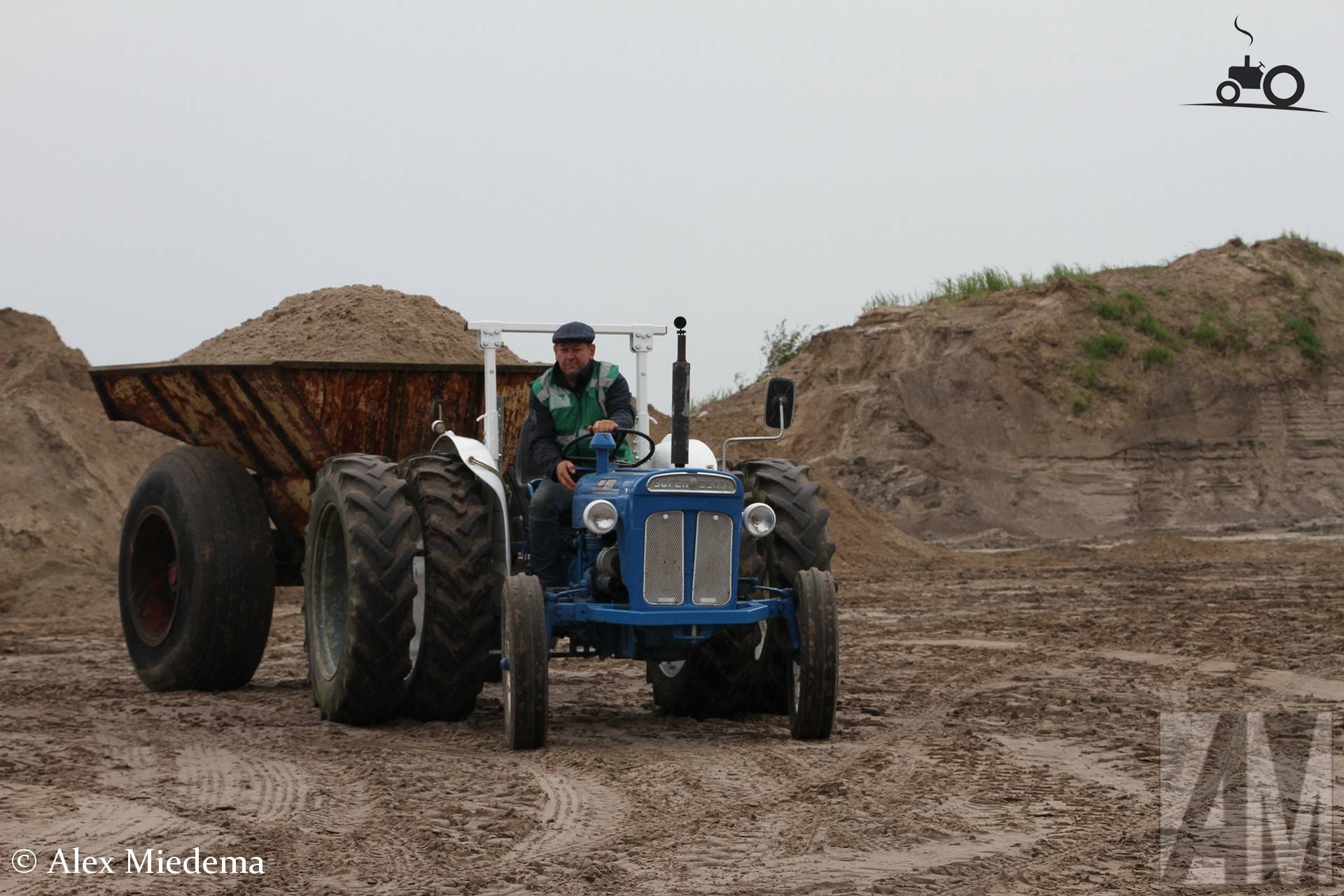 Fordson Super Dexta - Actus, Photos & Videos - Page 1