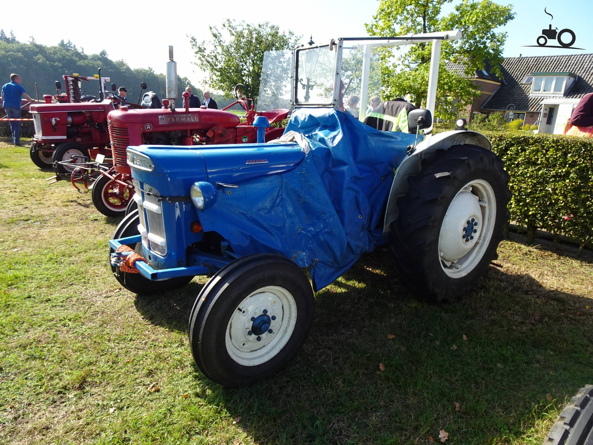 Fordson Super Dexta - Actus, Photos & Videos - Page 1