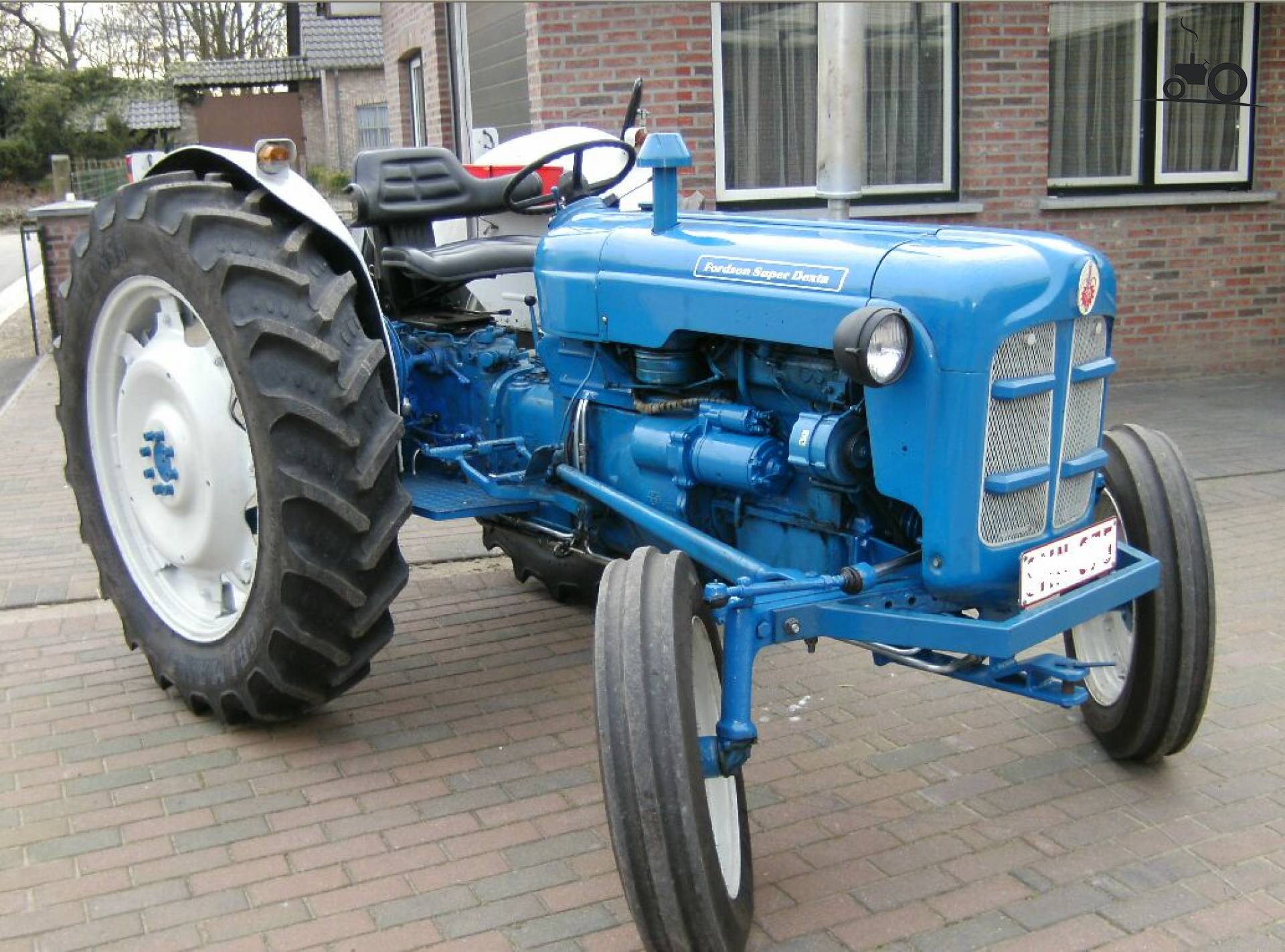Fordson Super Dexta Technische Daten – MDFCVK