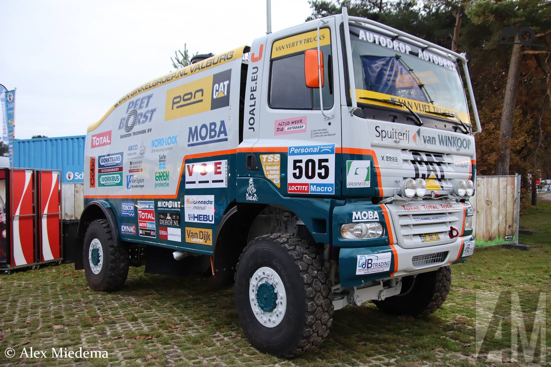 CUMMINS POWERS TEAM GINAF RALLY AT LE DAKAR 2014