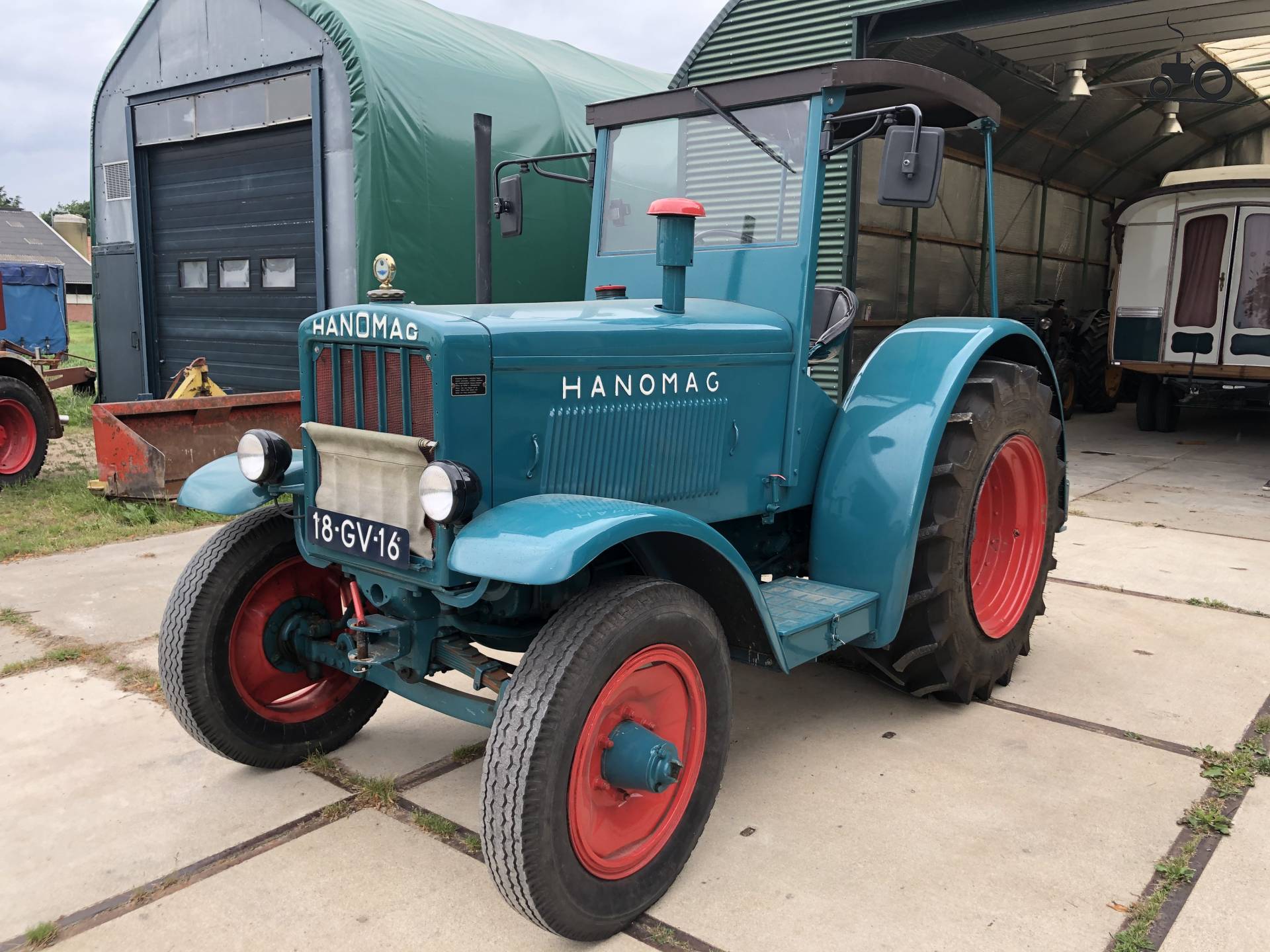 Hanomag R 40 Fan Club - Specs, Photos, Reviews & Forum