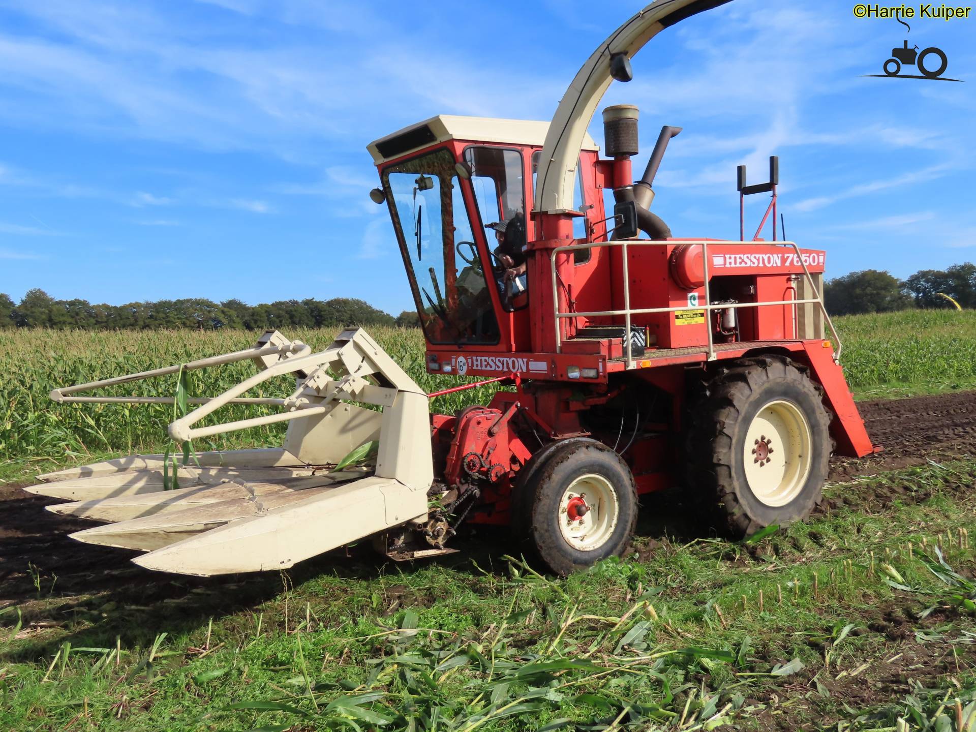 Hesston 7650 Fan Club - Specs, Photos, Reviews & Forum