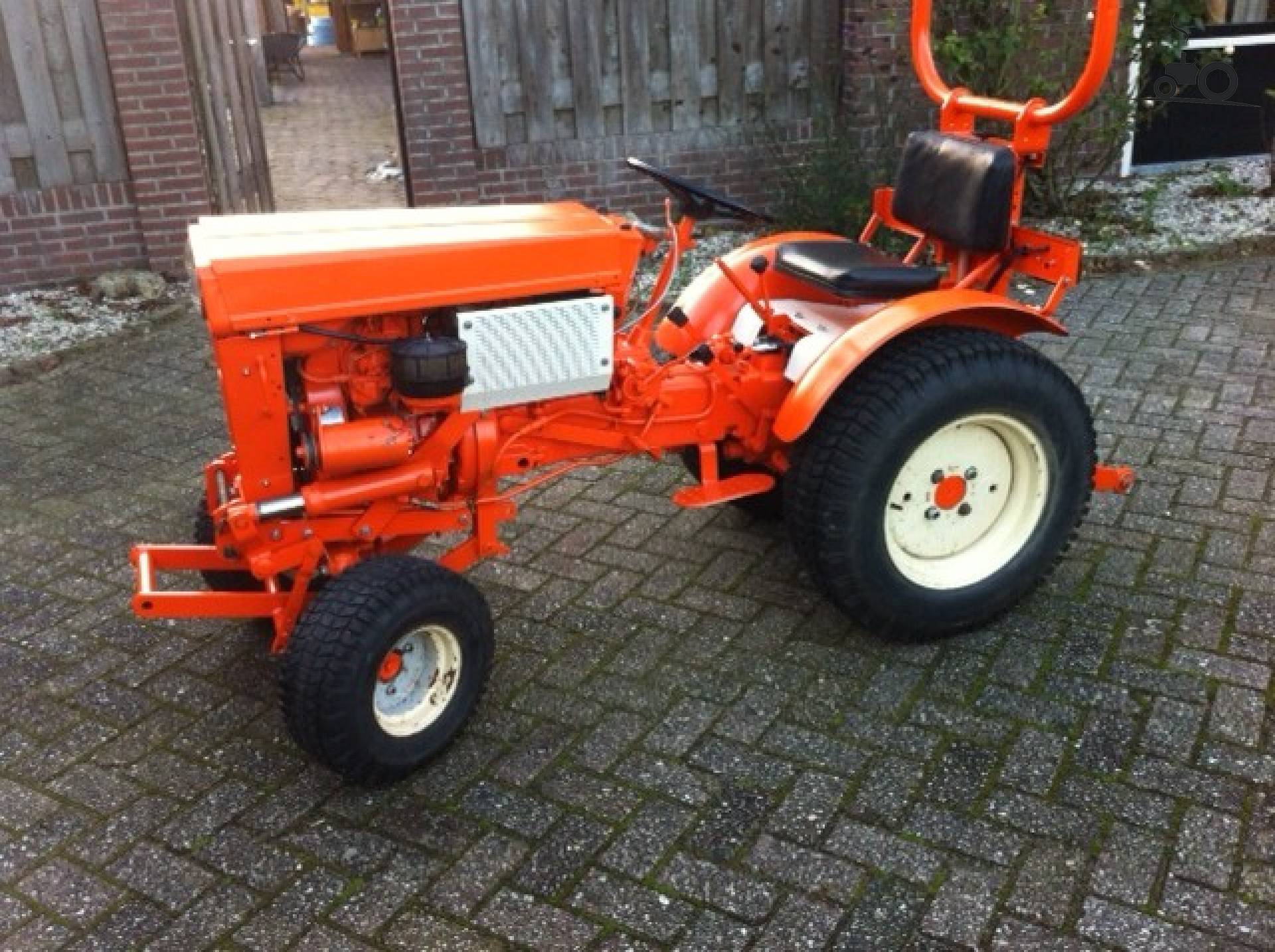 Foto Holder B 16 884215