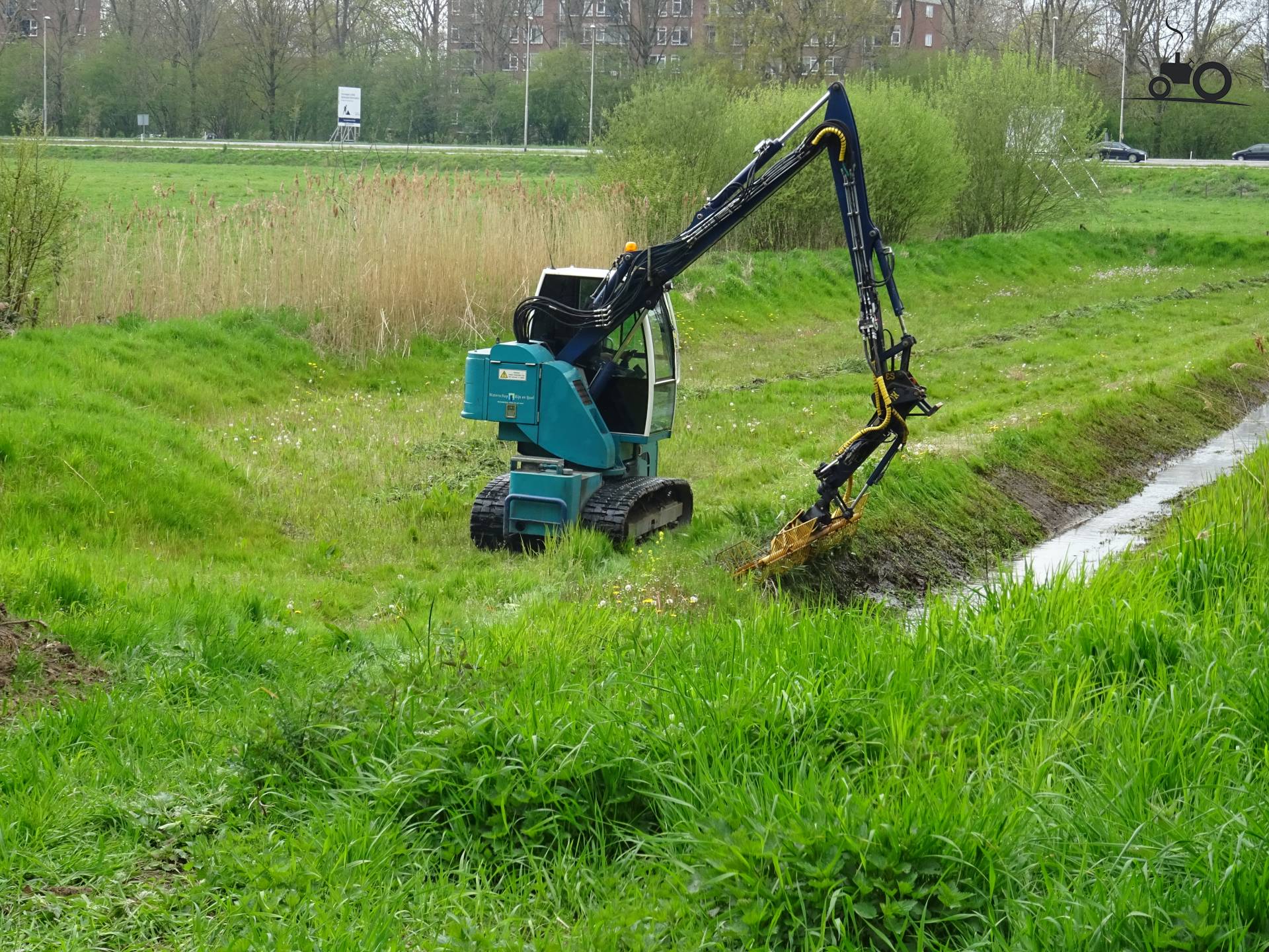 Hooby LC 90 Megatronic VII fanclub - Specs, Photos, Videos, Reviews & Forum