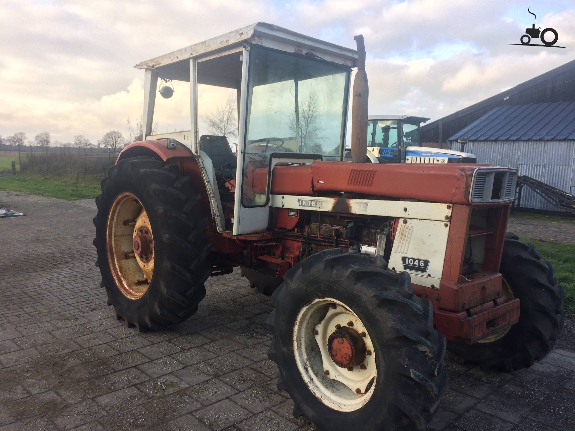 Foto International 1046 #1132601