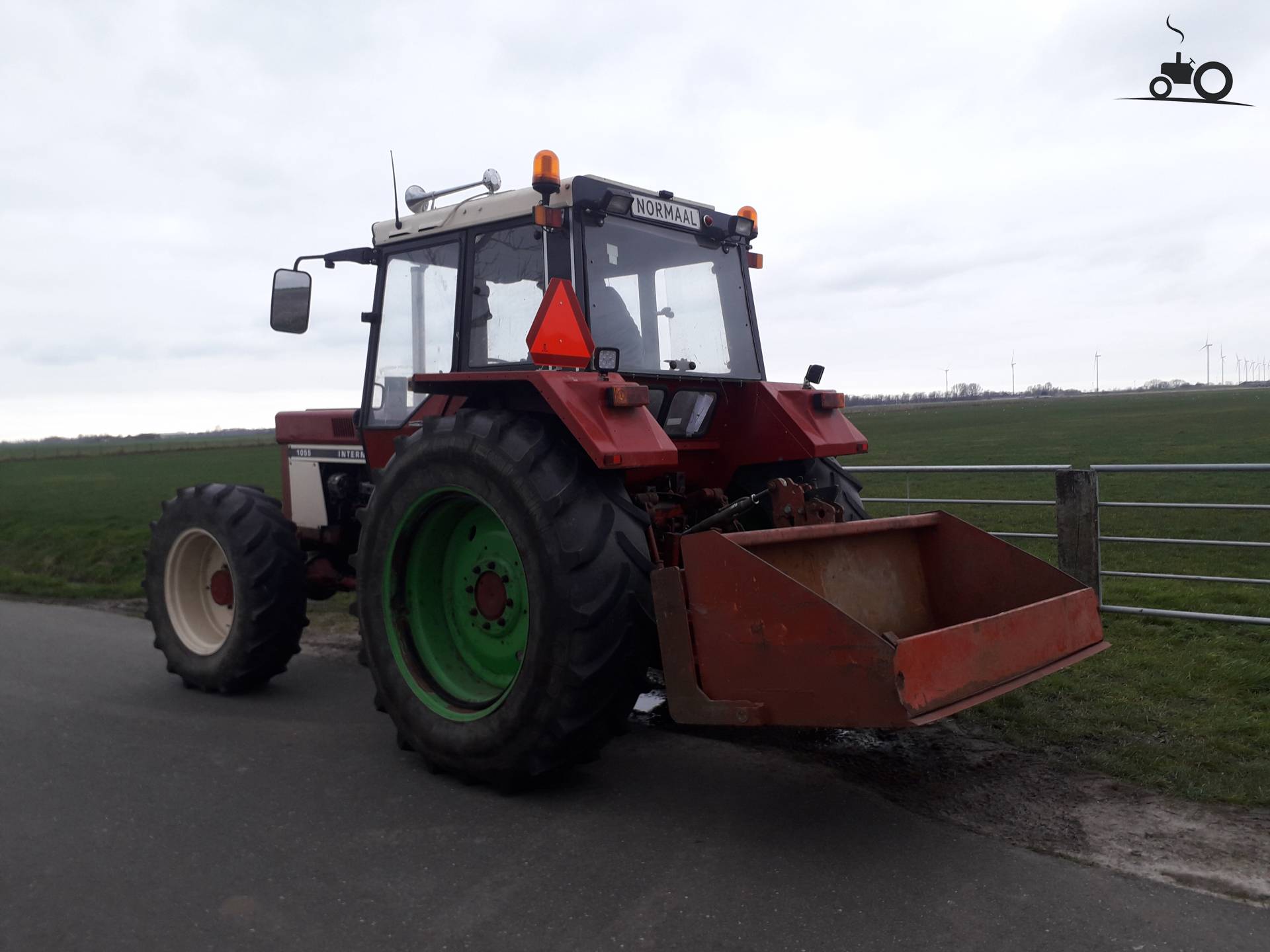 Foto International 1055 1339823