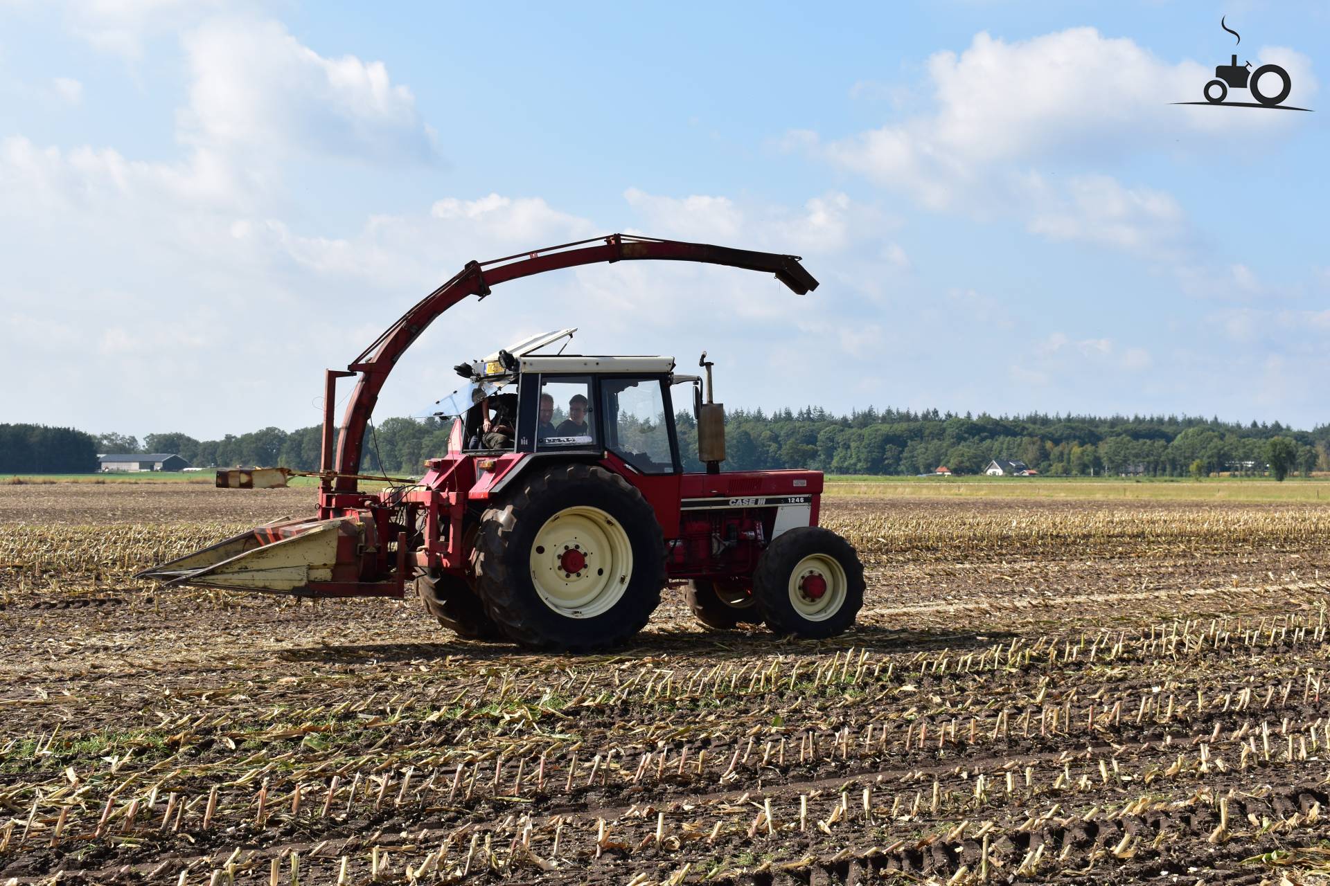 Foto International 1246 #1493118