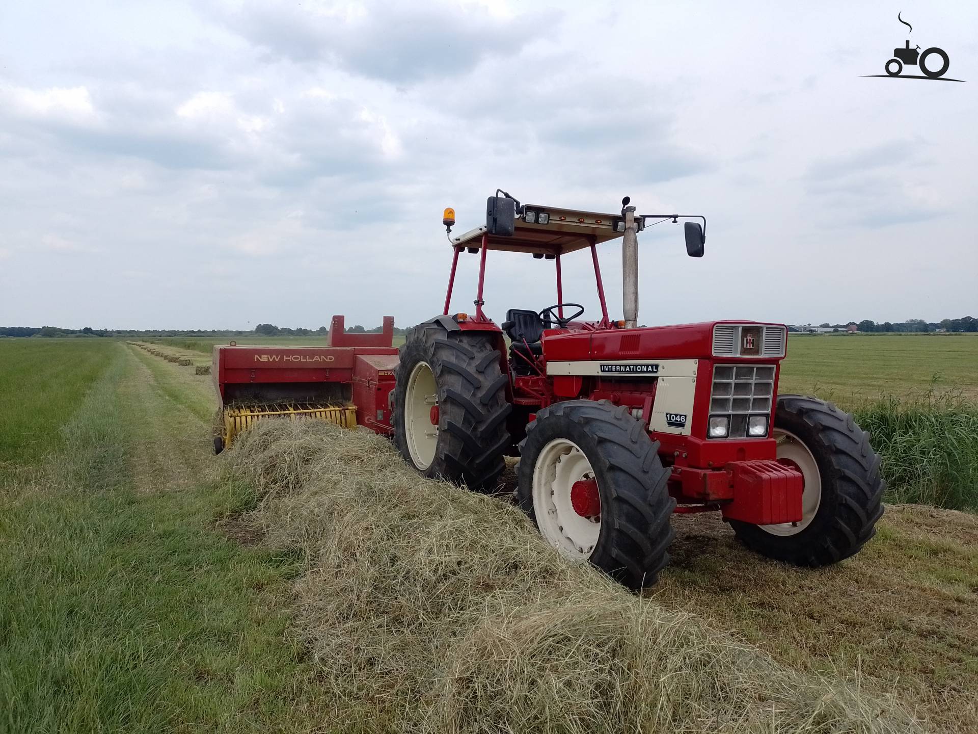 Foto International 1046 #1524466