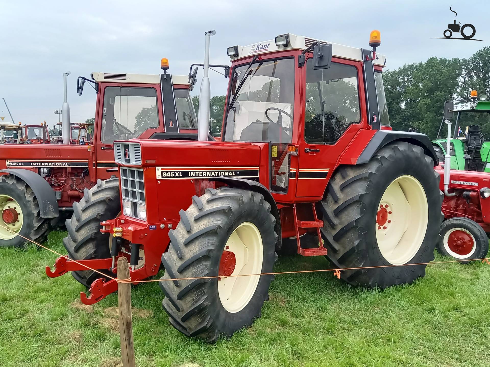 International 845 XL - Laatste Updates, Foto's & Video's - Pagina 1