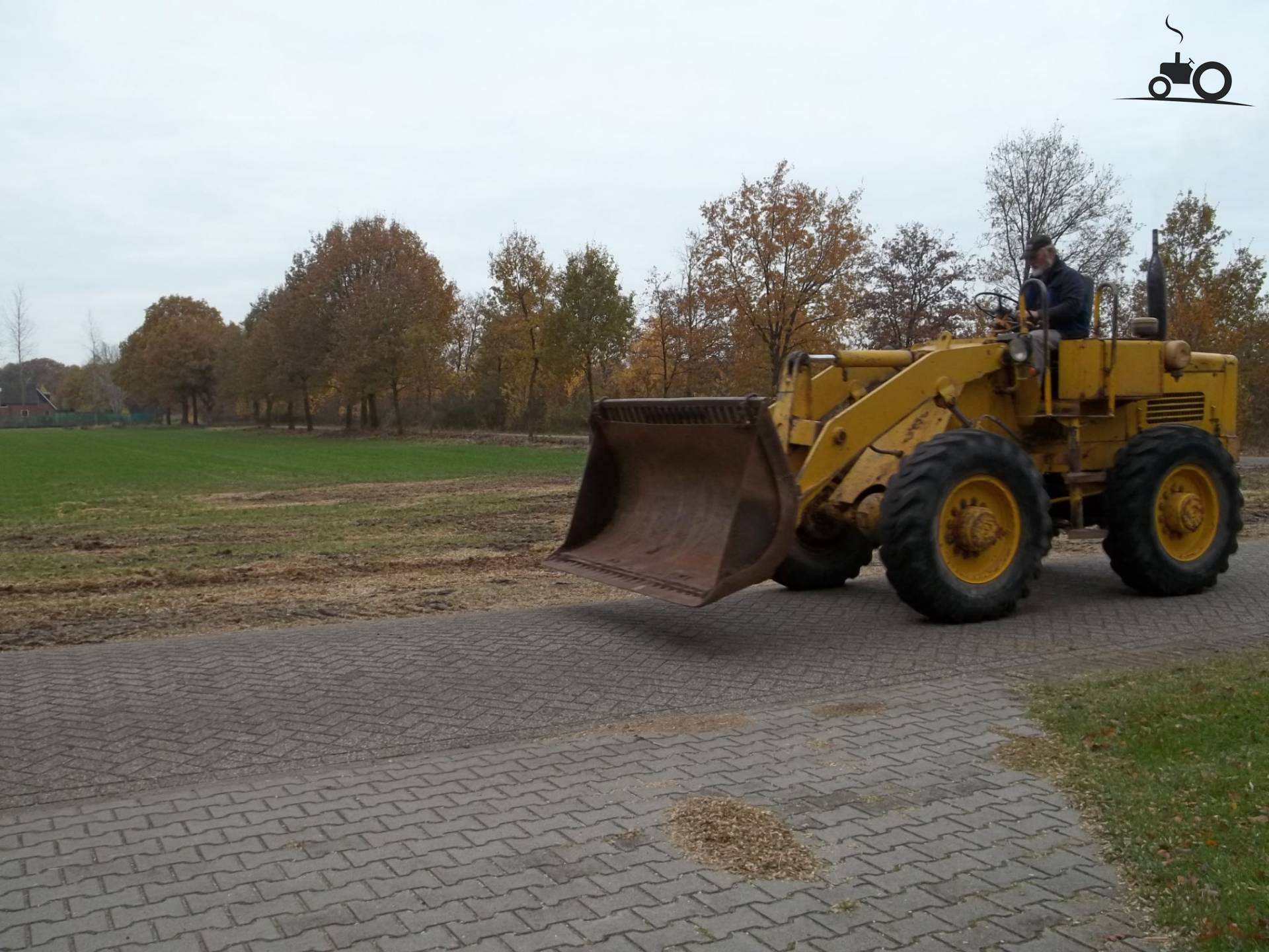 International Payloader DH-30 Fanclub - Specificaties, Foto's, Reviews ...