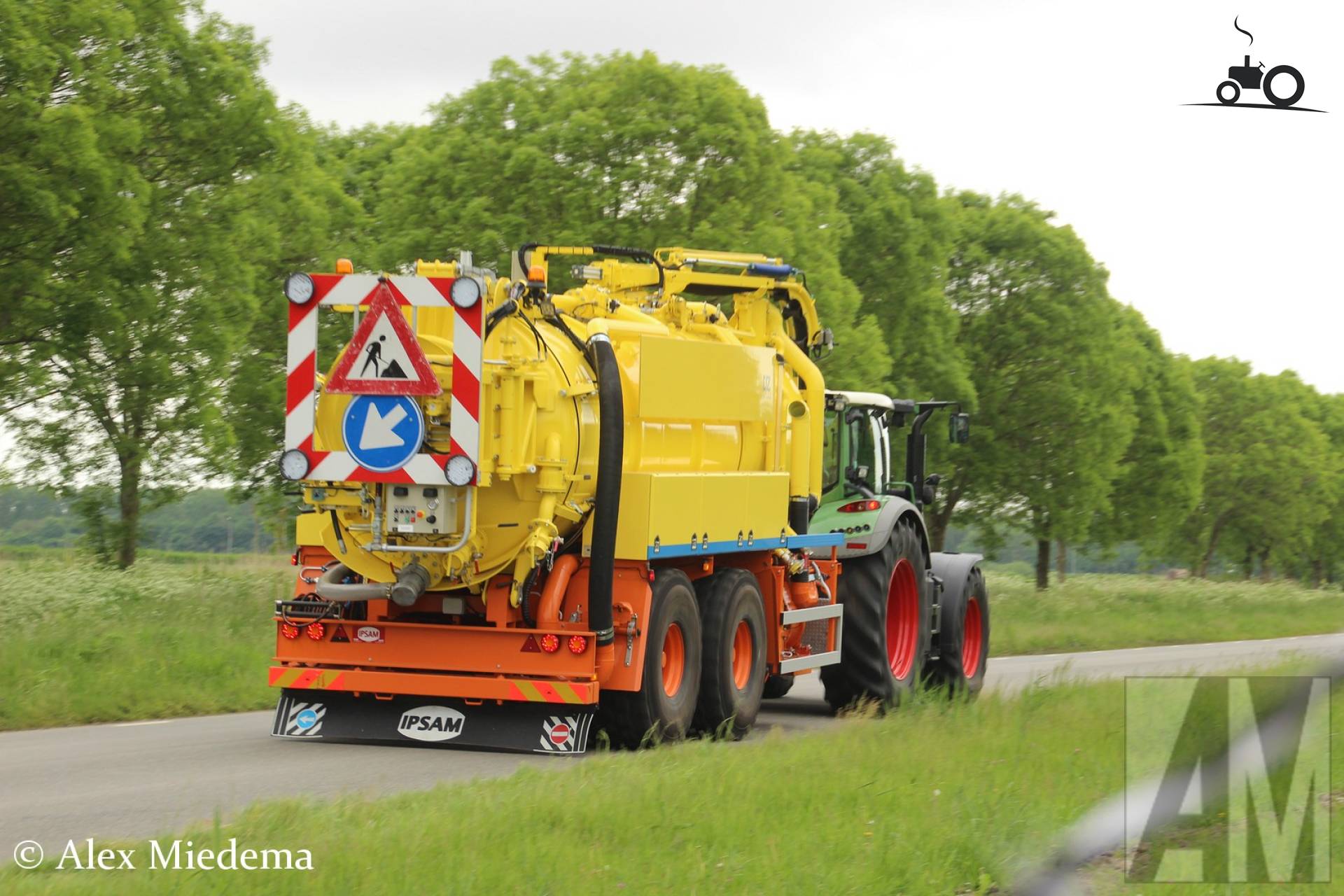 Zuurmond Groen B.v - TractorFan DE