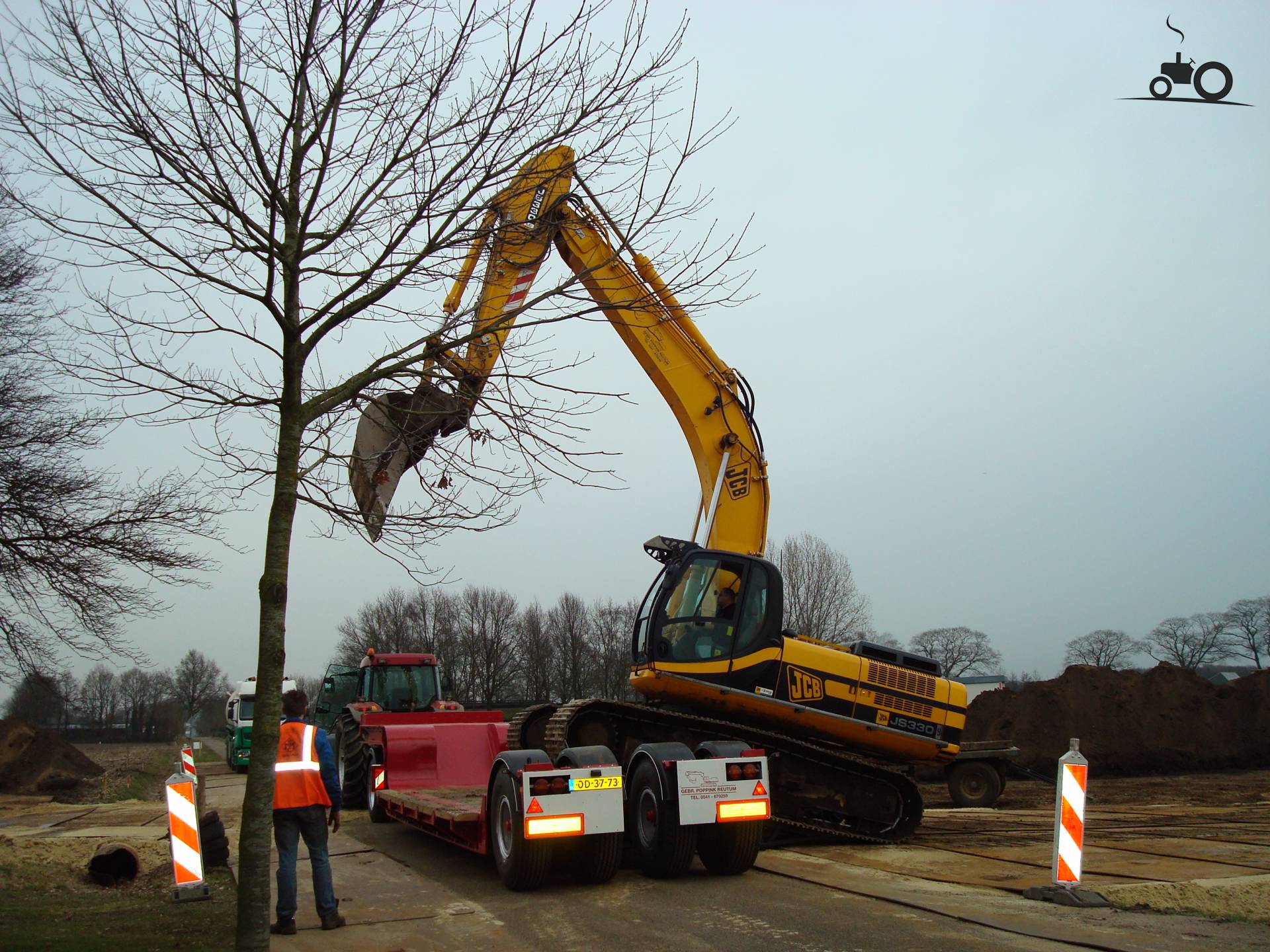 JCB JS 330LC Fan Club - Specs, Photos, Reviews & Forum