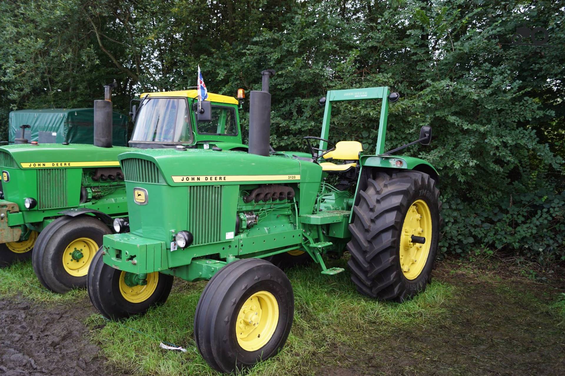 foto-john-deere-3120-1187060