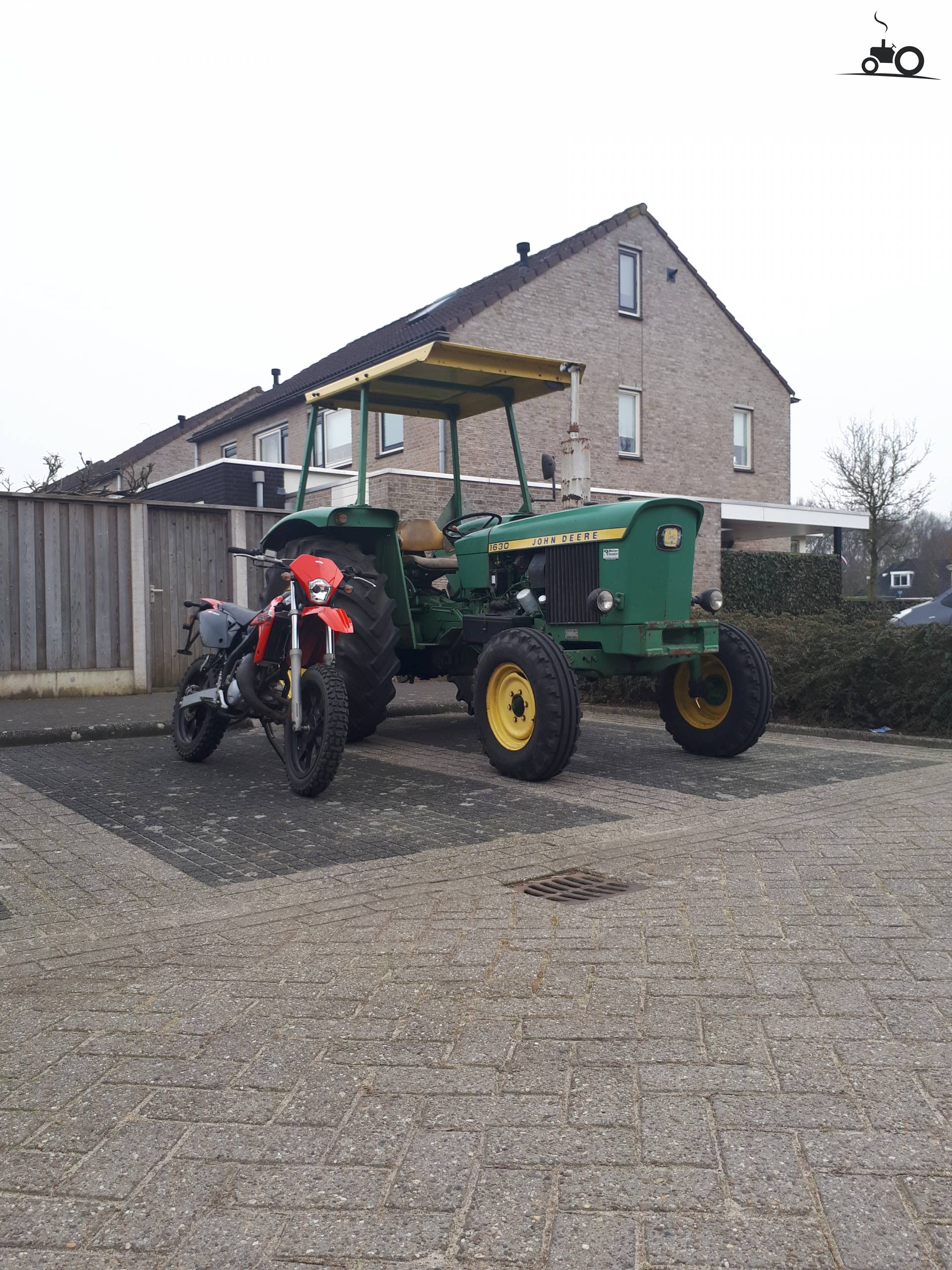 Foto John Deere 1630 #1218616