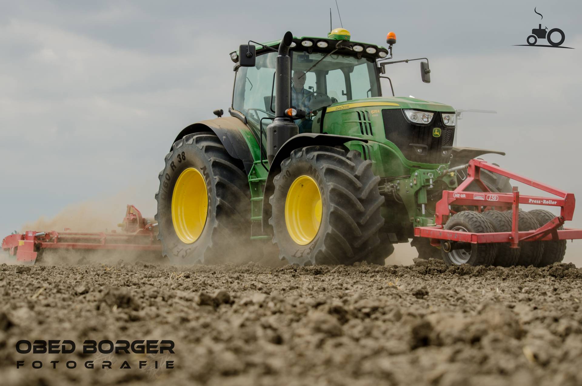 Foto John Deere 6215R #1262405