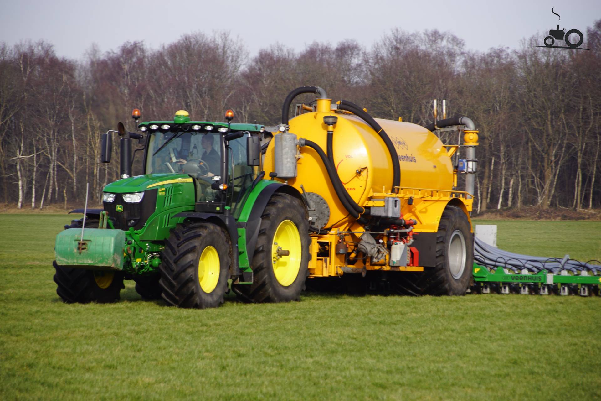 Foto John Deere 6215R #1276786