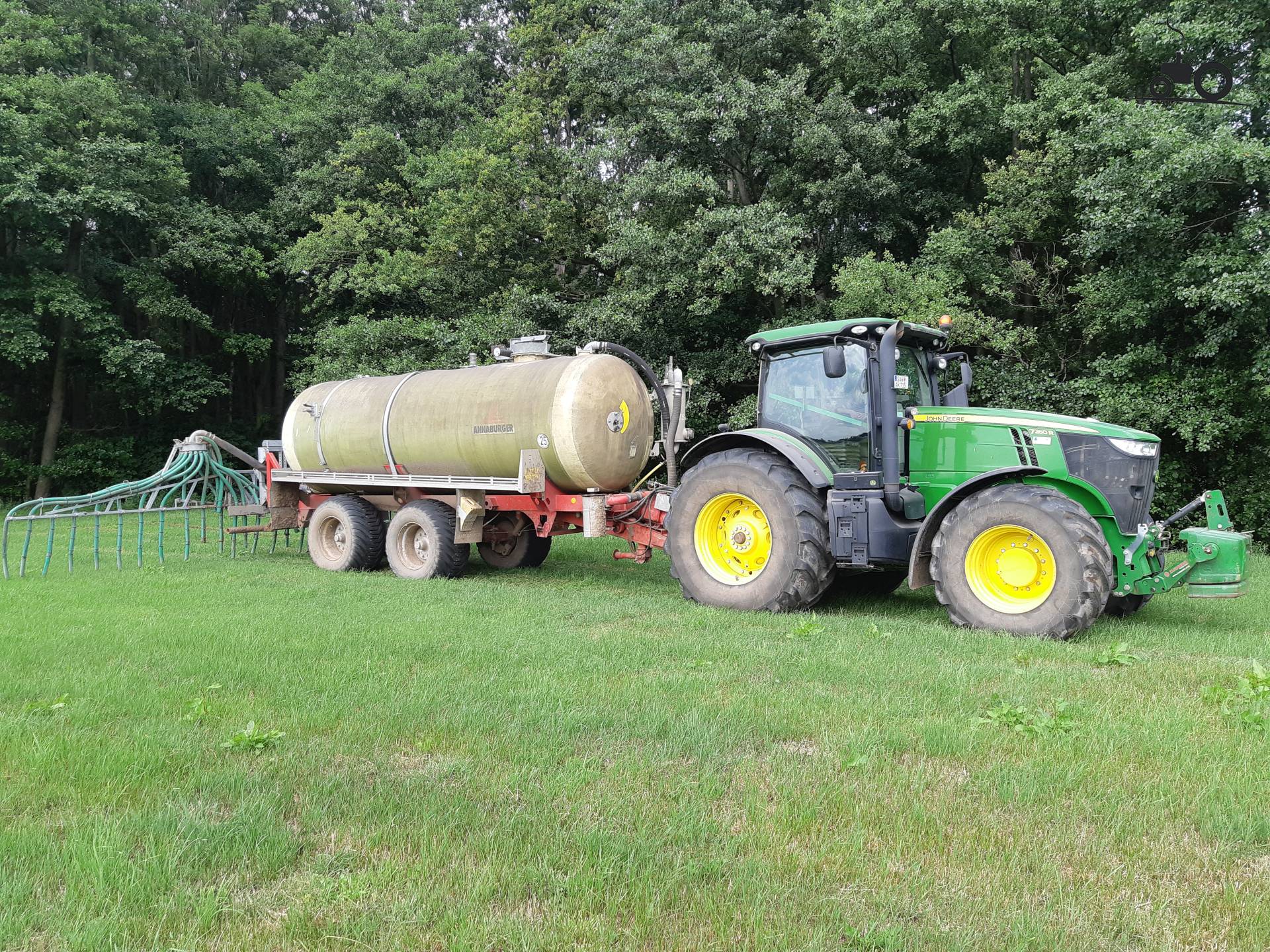 John Deere 7260R