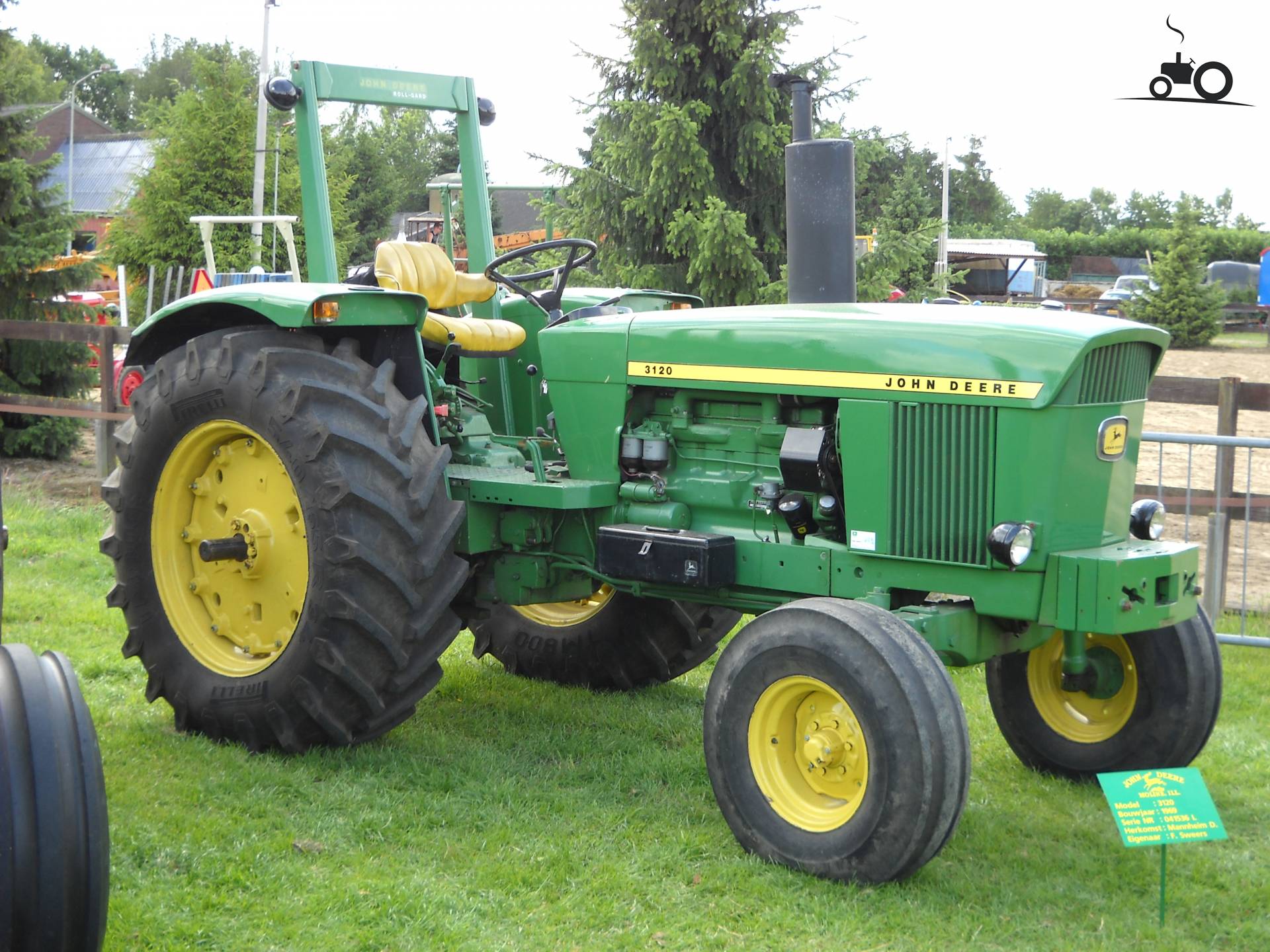 Foto John Deere 3120 #1327293